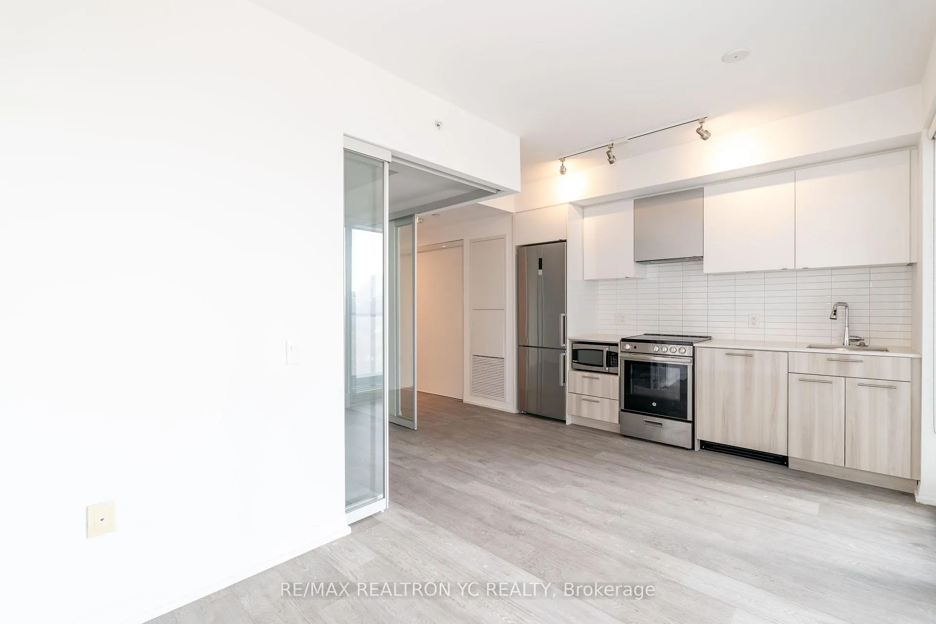 Photo 11 of Unit 1221, 251 Jarvis Street, Toronto, Church-Yonge Corridor — HOMEH