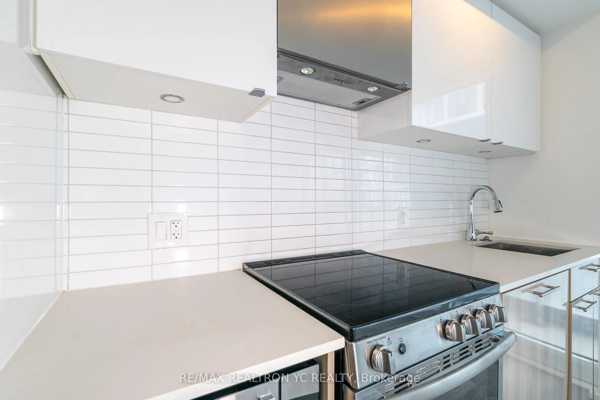 Photo 14 of Unit 1221, 251 Jarvis Street, Toronto, Church-Yonge Corridor — HOMEH