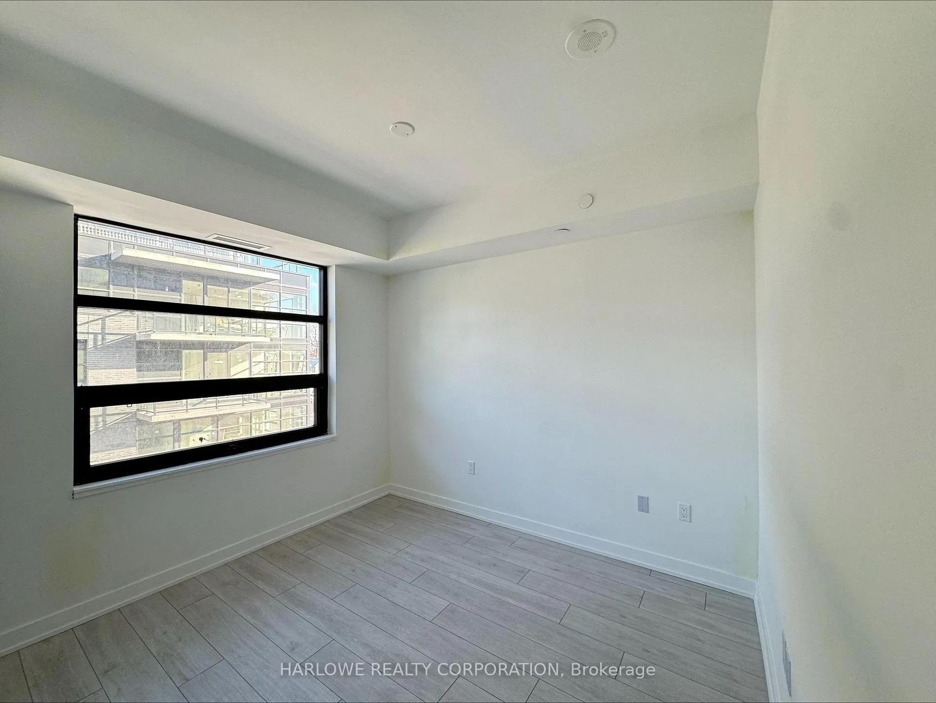Photo 4 of Unit 339 E, 1610 Charles Street E, Whitby, Port Whitby — HOMEH