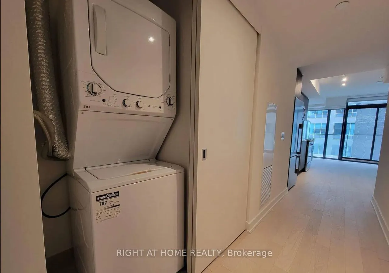 Photo 9 of Unit 1304, 25 Richmond Street E, Toronto, Church-Yonge Corridor — HOMEH