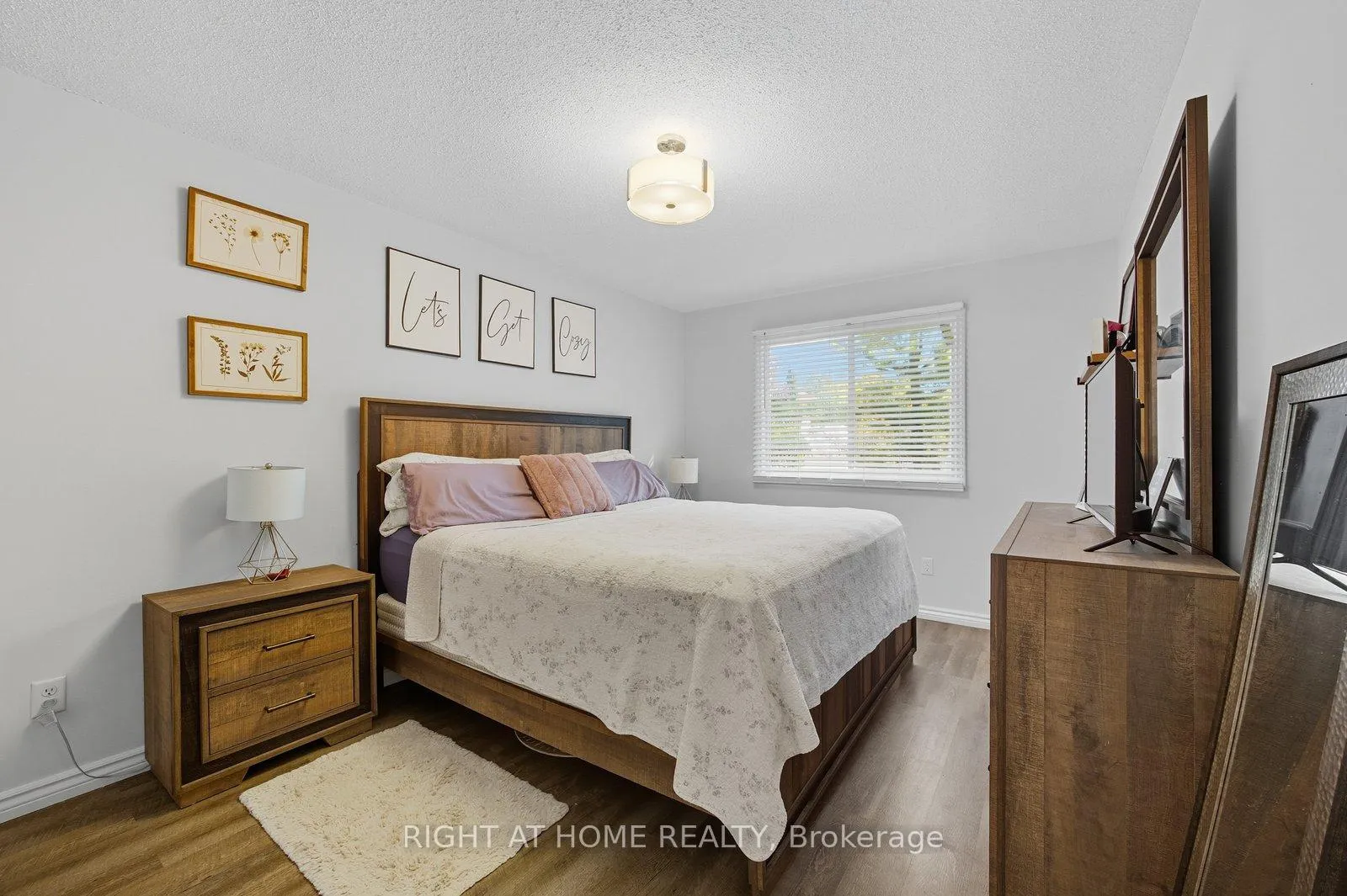 Photo 20 of 15 Glanville Crescent, Clarington, Bowmanville — HOMEH