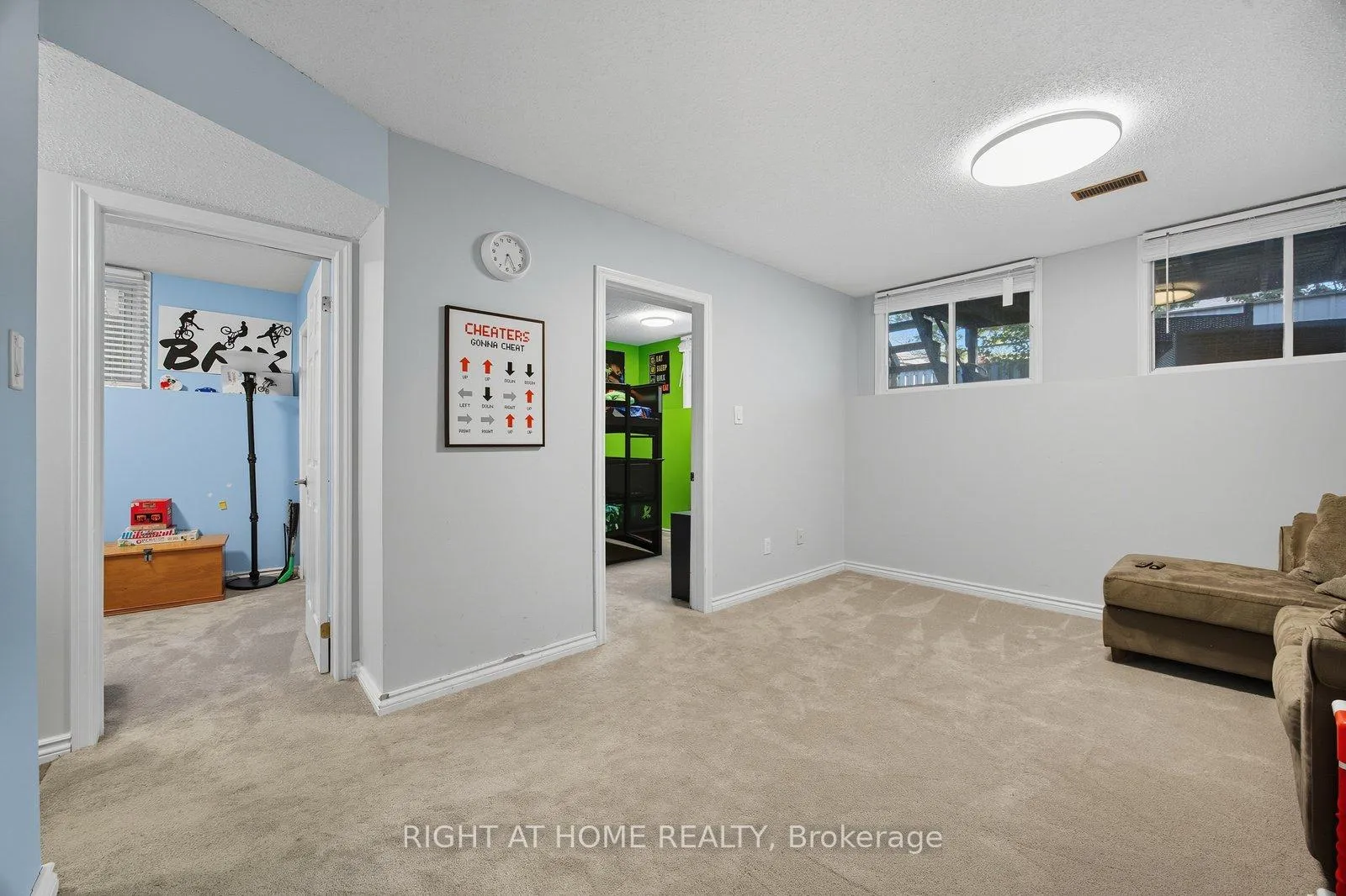 Photo 26 of 15 Glanville Crescent, Clarington, Bowmanville — HOMEH