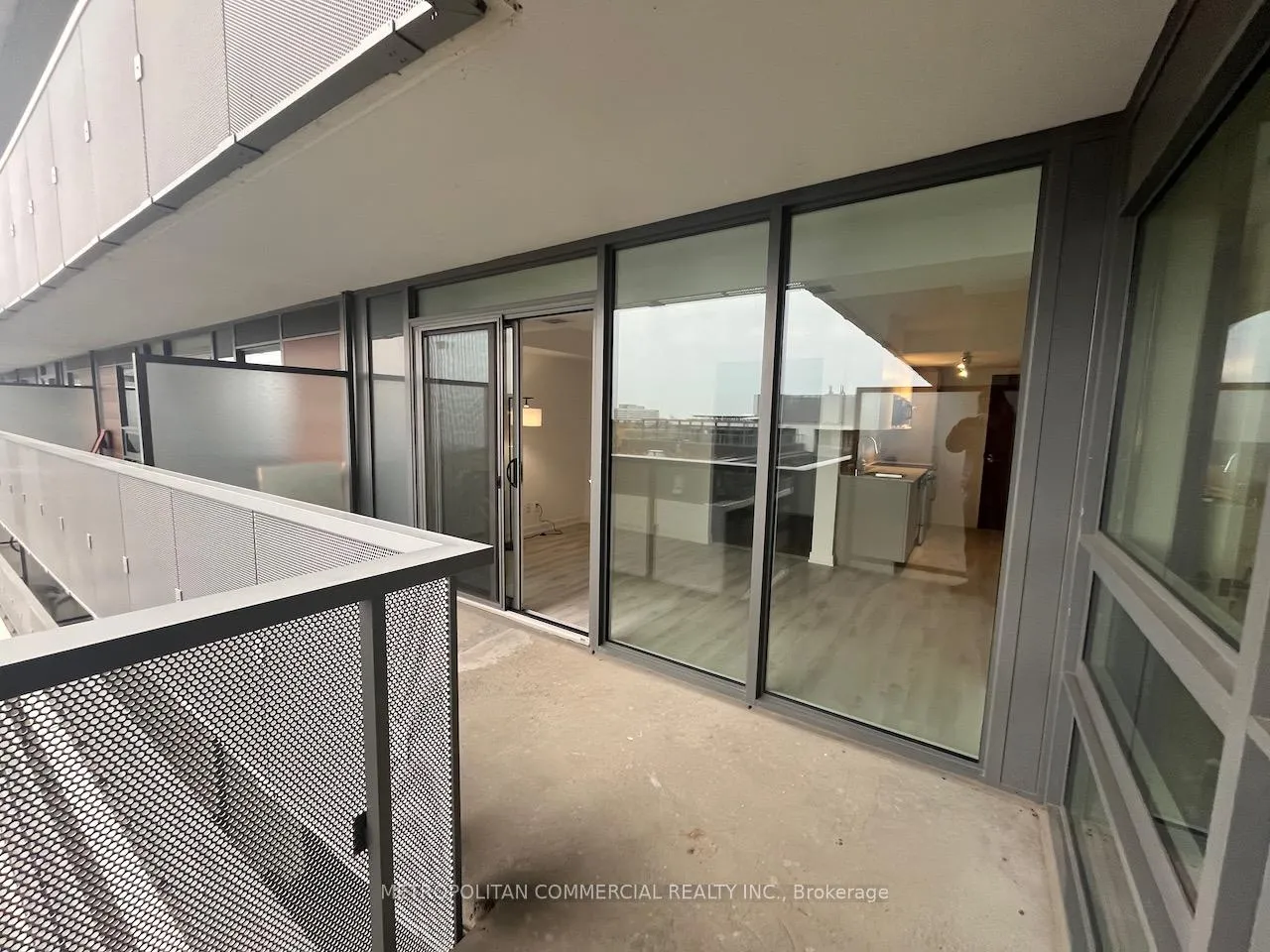 Photo 15 of Unit 901, 120 Varna Drive, Toronto, Englemount-Lawrence — HOMEH