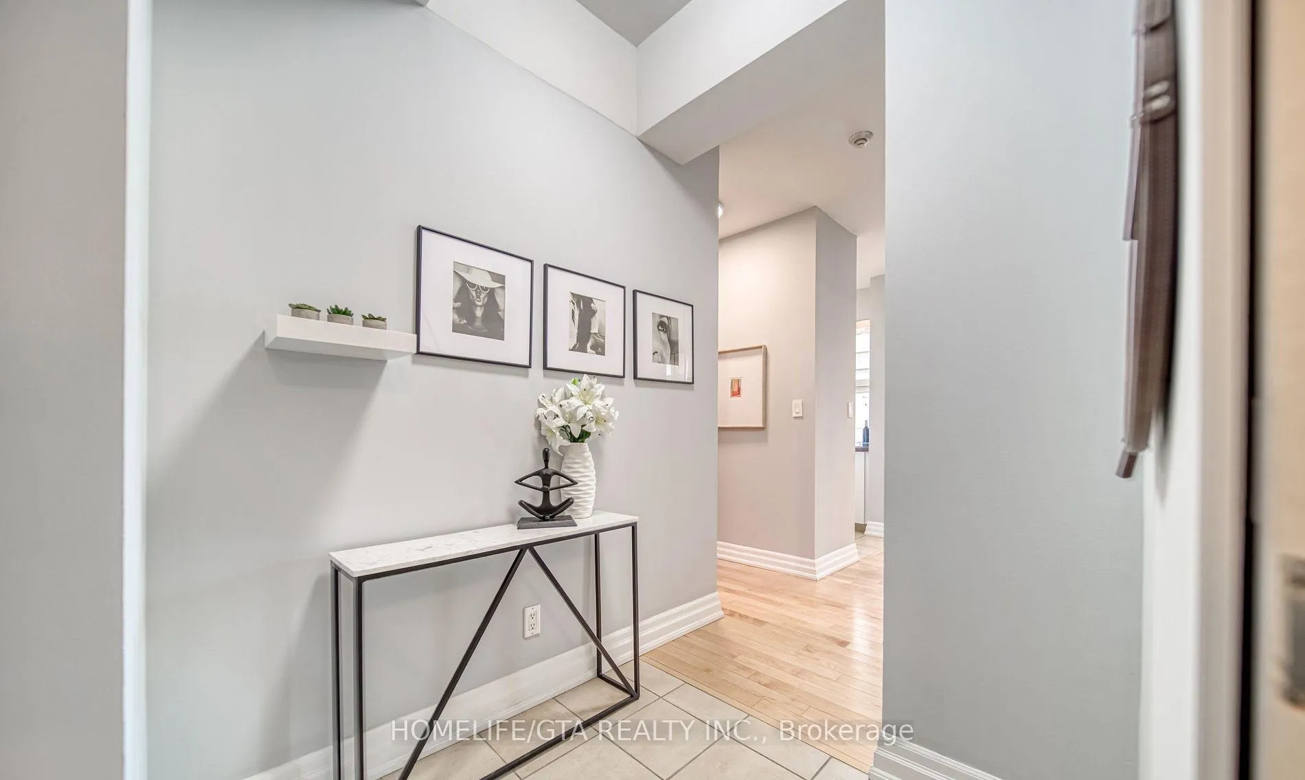 Photo 5 of Unit 512, 70 Alexander Street, Toronto, Church-Yonge Corridor — HOMEH