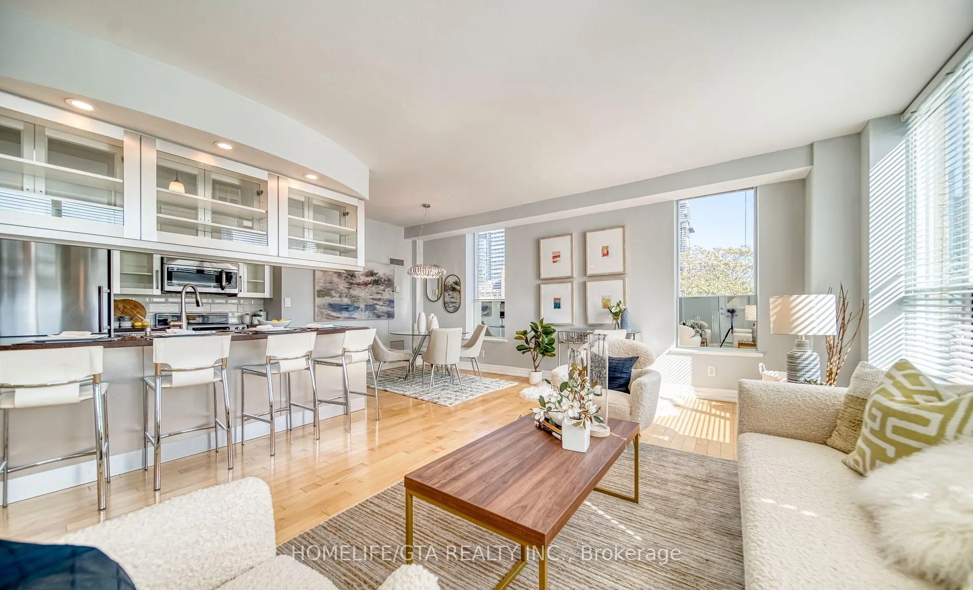 Photo 10 of Unit 512, 70 Alexander Street, Toronto, Church-Yonge Corridor — HOMEH