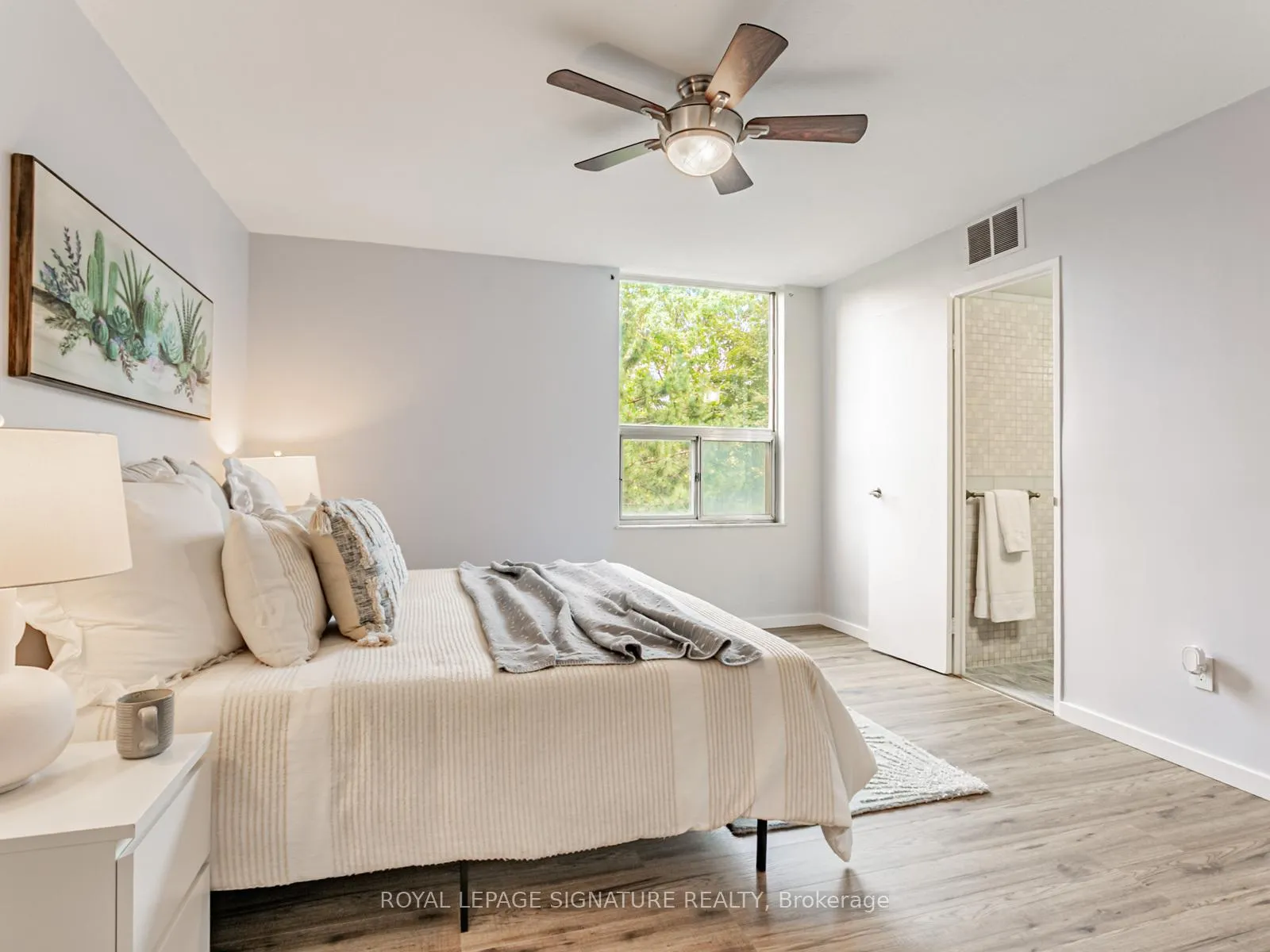Photo 23 of Unit 308, 20 Edgecliff Golfway, Toronto, Flemingdon Park — HOMEH