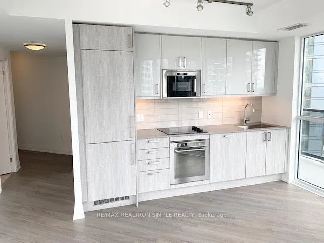 Photo 2 of Unit 2004, 77 Mutual Street, Toronto, Church-Yonge Corridor — HOMEH