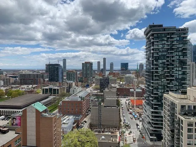 Photo 11 of Unit 2004, 77 Mutual Street, Toronto, Church-Yonge Corridor — HOMEH