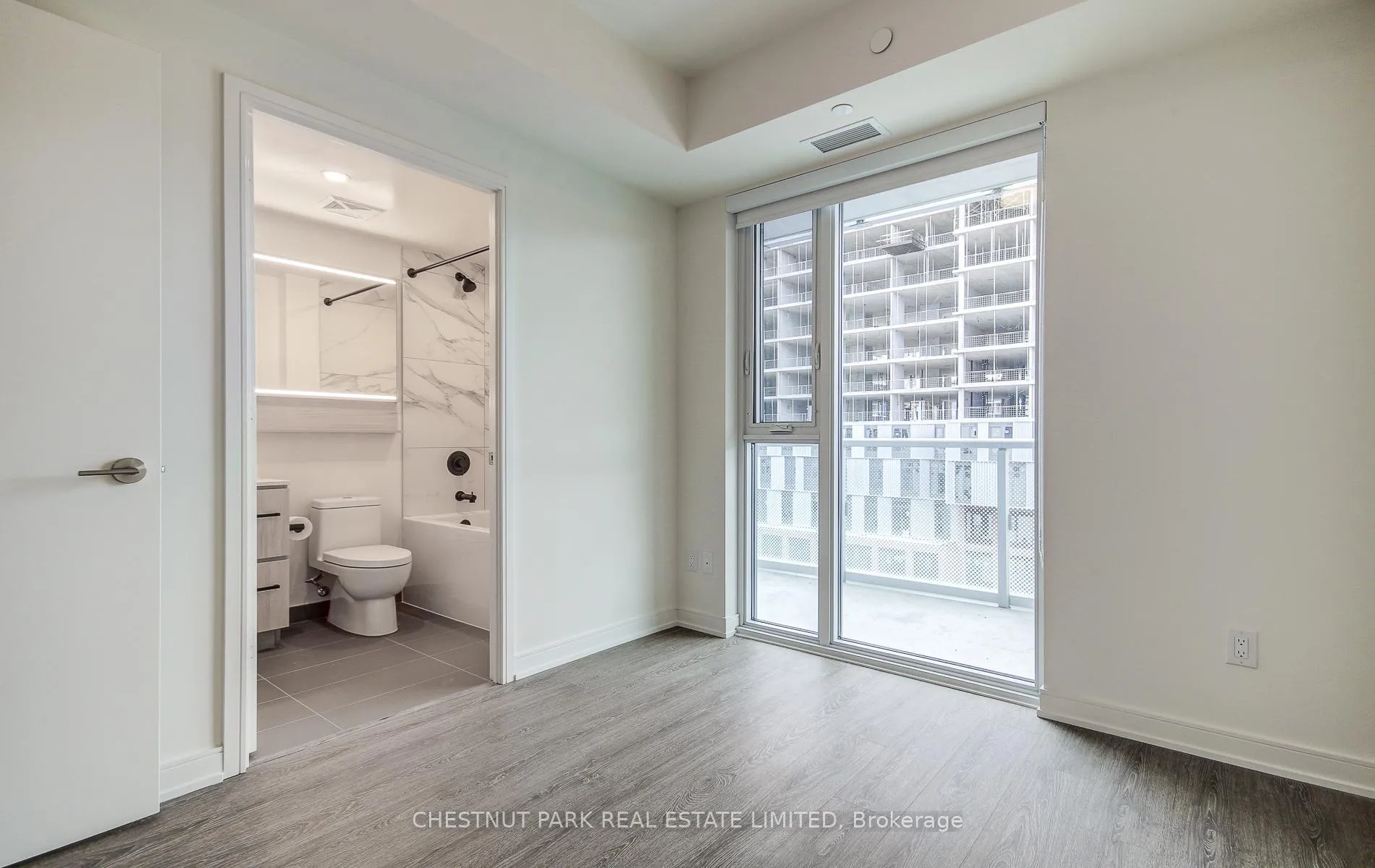 Photo 8 of Unit 717, 425 Front Street E, Toronto, Waterfront Communities — HOMEH