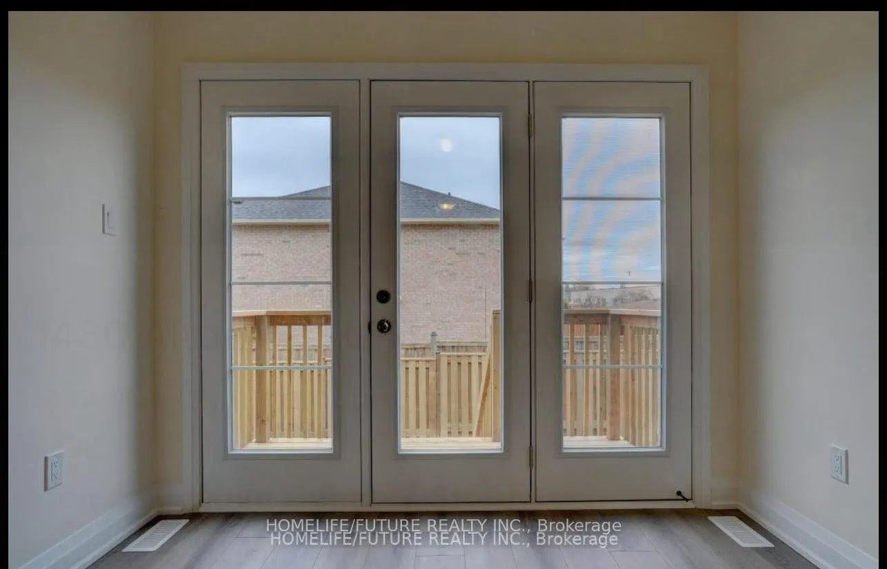 Photo 7 of Unit Unit 1, 1480 Altona Road, Pickering, Rougemount — HOMEH