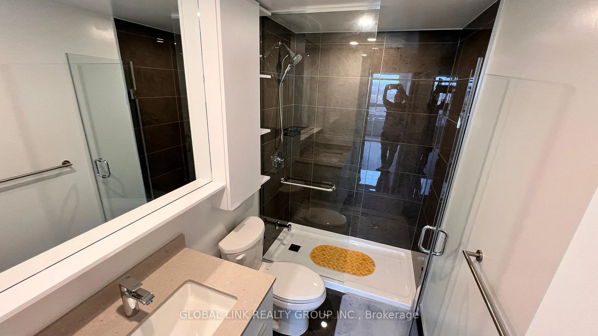 Photo 8 of Unit 1119, 8 cedarland Drive, Markham, Unionville — HOMEH