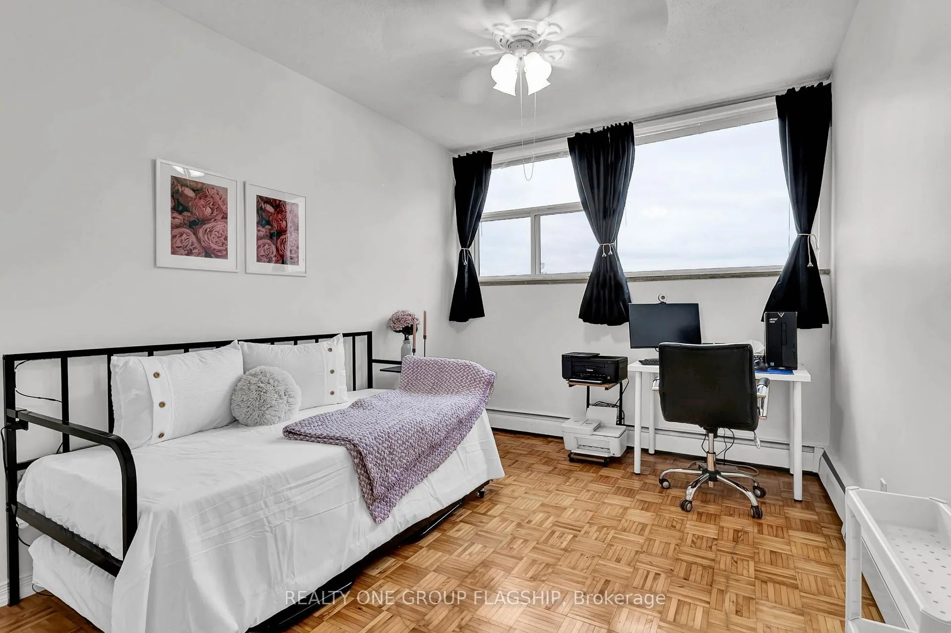 Photo 16 of Unit 702, 293 Mohawk Road E, Hamilton, Hill Park — HOMEH