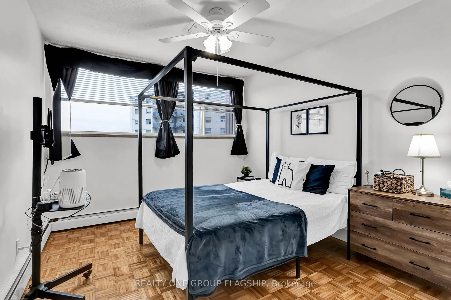 Photo 18 of Unit 702, 293 Mohawk Road E, Hamilton, Hill Park — HOMEH