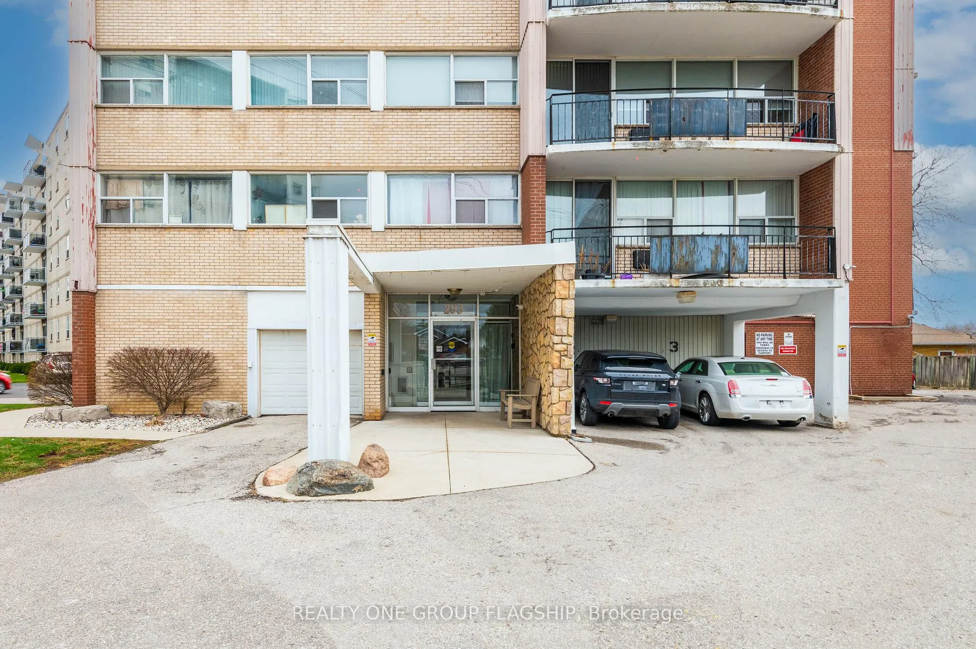 Photo 28 of Unit 702, 293 Mohawk Road E, Hamilton, Hill Park — HOMEH