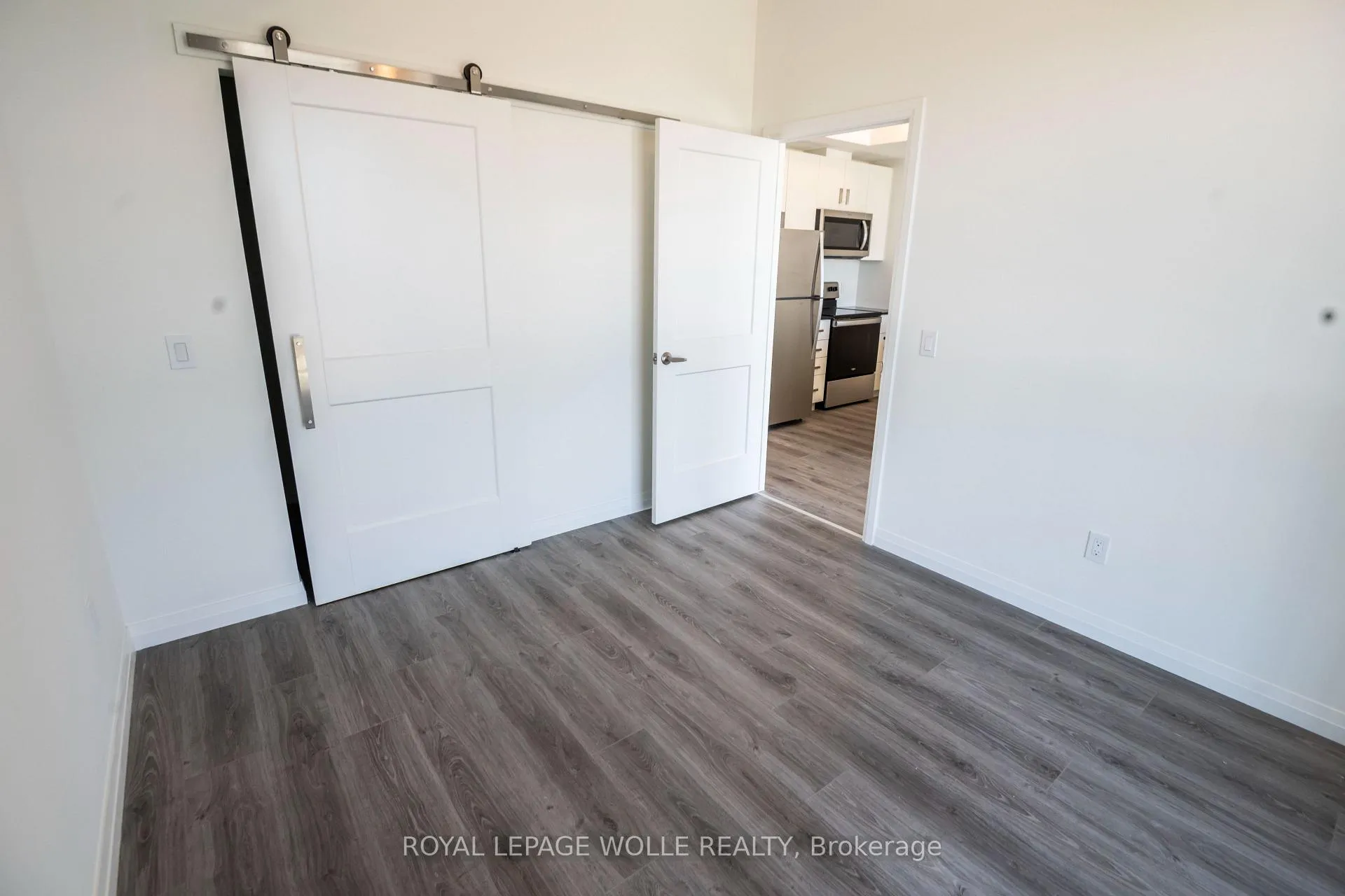 Photo 6 of Unit 2510, 108 Garment Street, Kitchener — HOMEH