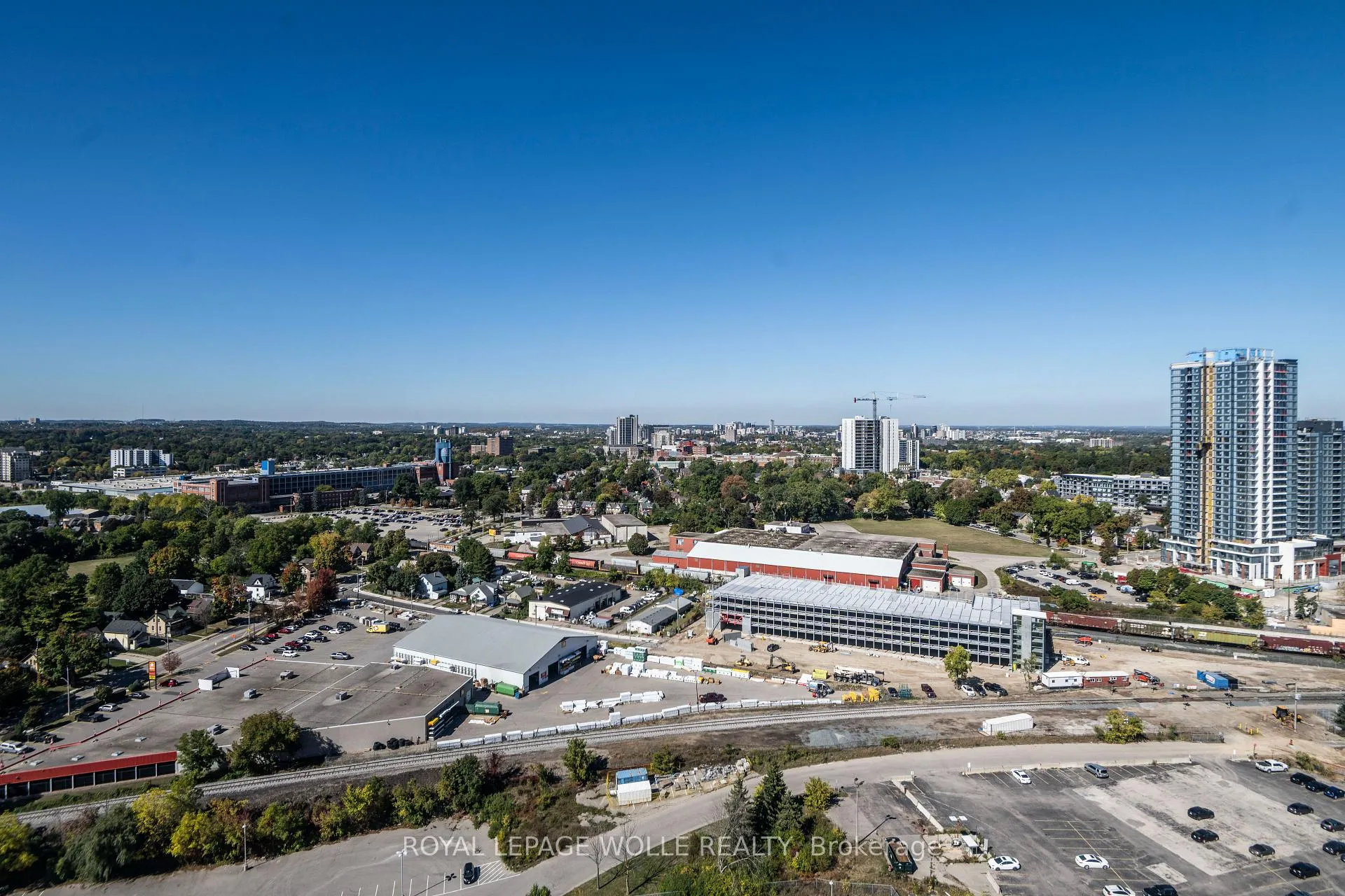 Photo 8 of Unit 2510, 108 Garment Street, Kitchener — HOMEH