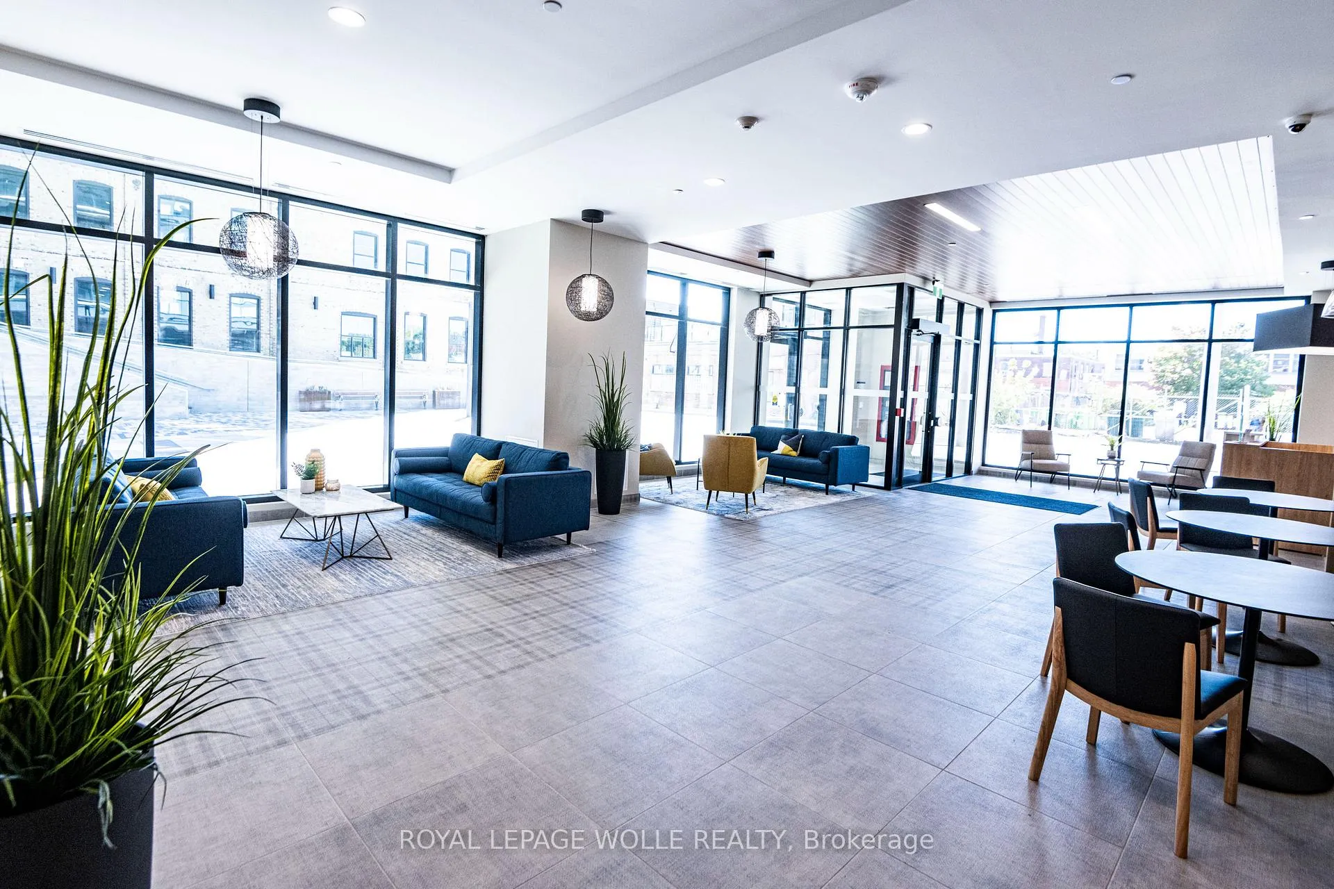 Photo 9 of Unit 2510, 108 Garment Street, Kitchener — HOMEH