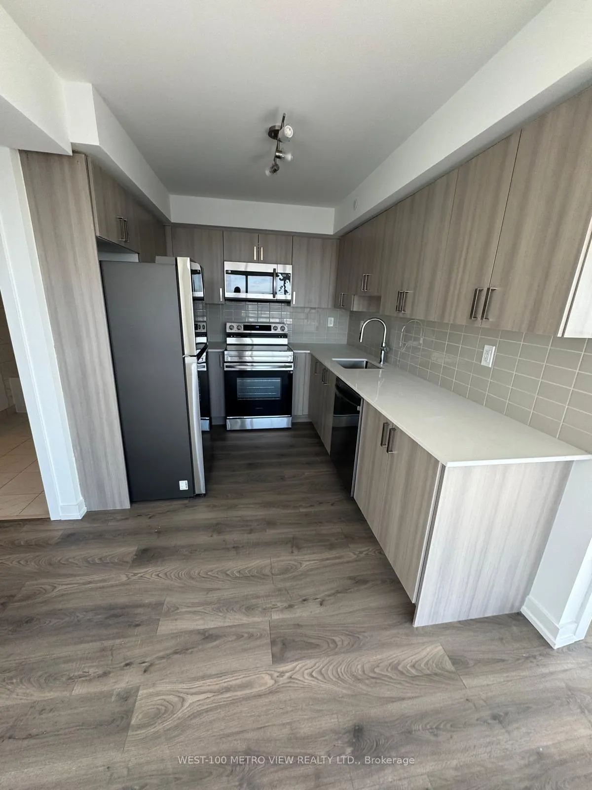 Photo 2 of Unit 1502, 1435 Celebration Drive, Pickering, Bay Ridges — HOMEH