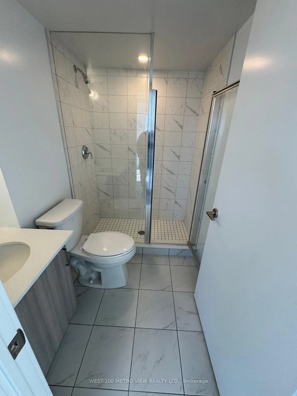 Photo 5 of Unit 1502, 1435 Celebration Drive, Pickering, Bay Ridges — HOMEH