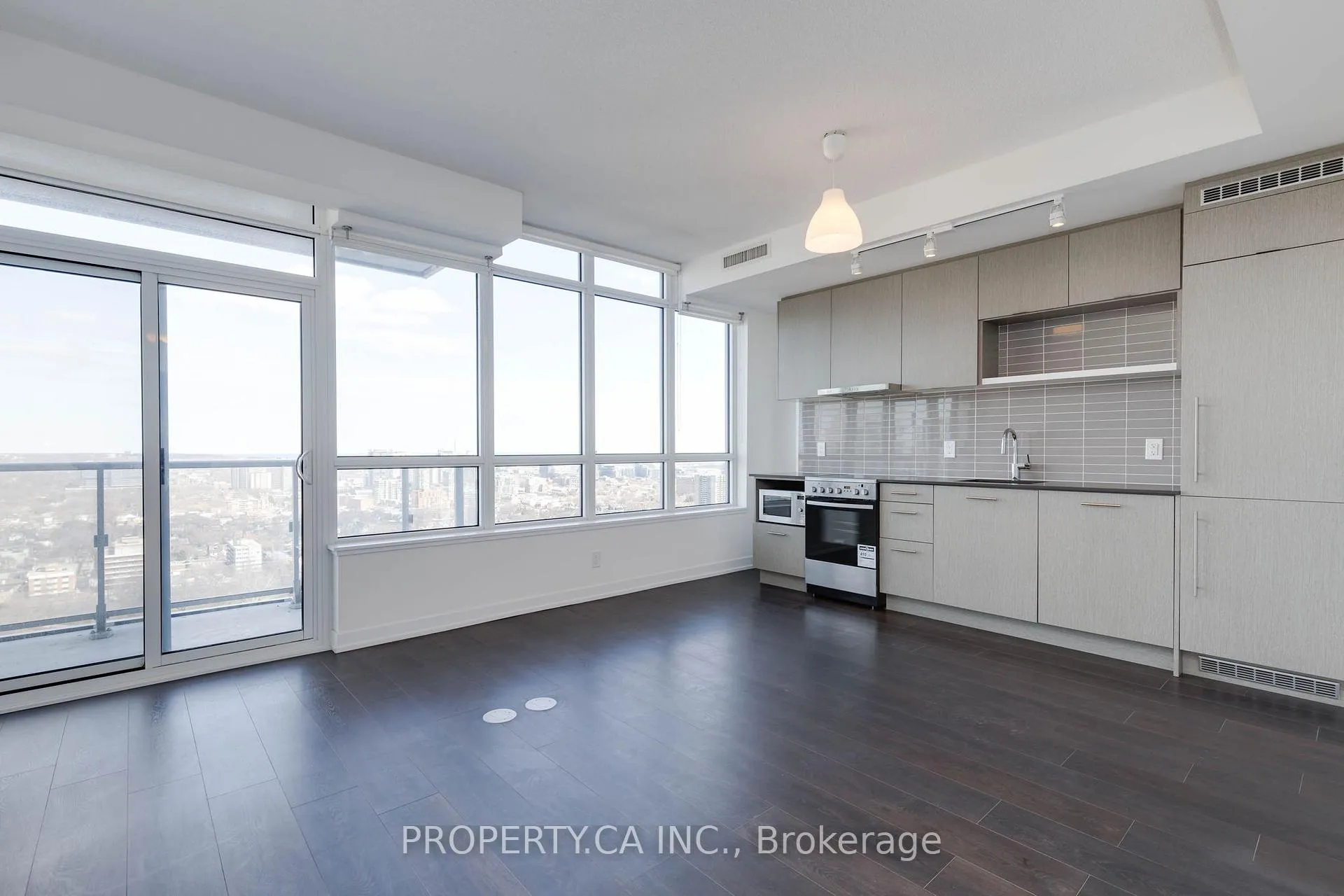Photo 5 of Unit 3107, 365 Church Street, Toronto, Church-Yonge Corridor — HOMEH
