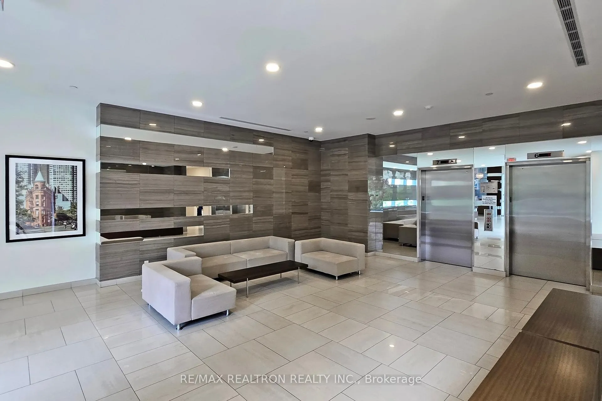 Photo 4 of Unit S218, 112 George Street, Toronto, Moss Park — HOMEH