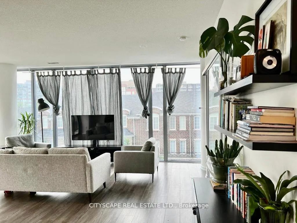 Photo 4 of Unit 310, 105 The Queensway Avenue, Toronto, High Park-Swansea — HOMEH