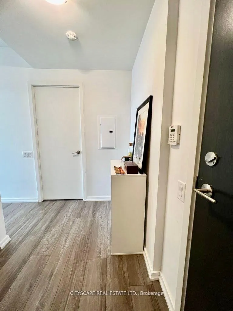 Photo 8 of Unit 310, 105 The Queensway Avenue, Toronto, High Park-Swansea — HOMEH