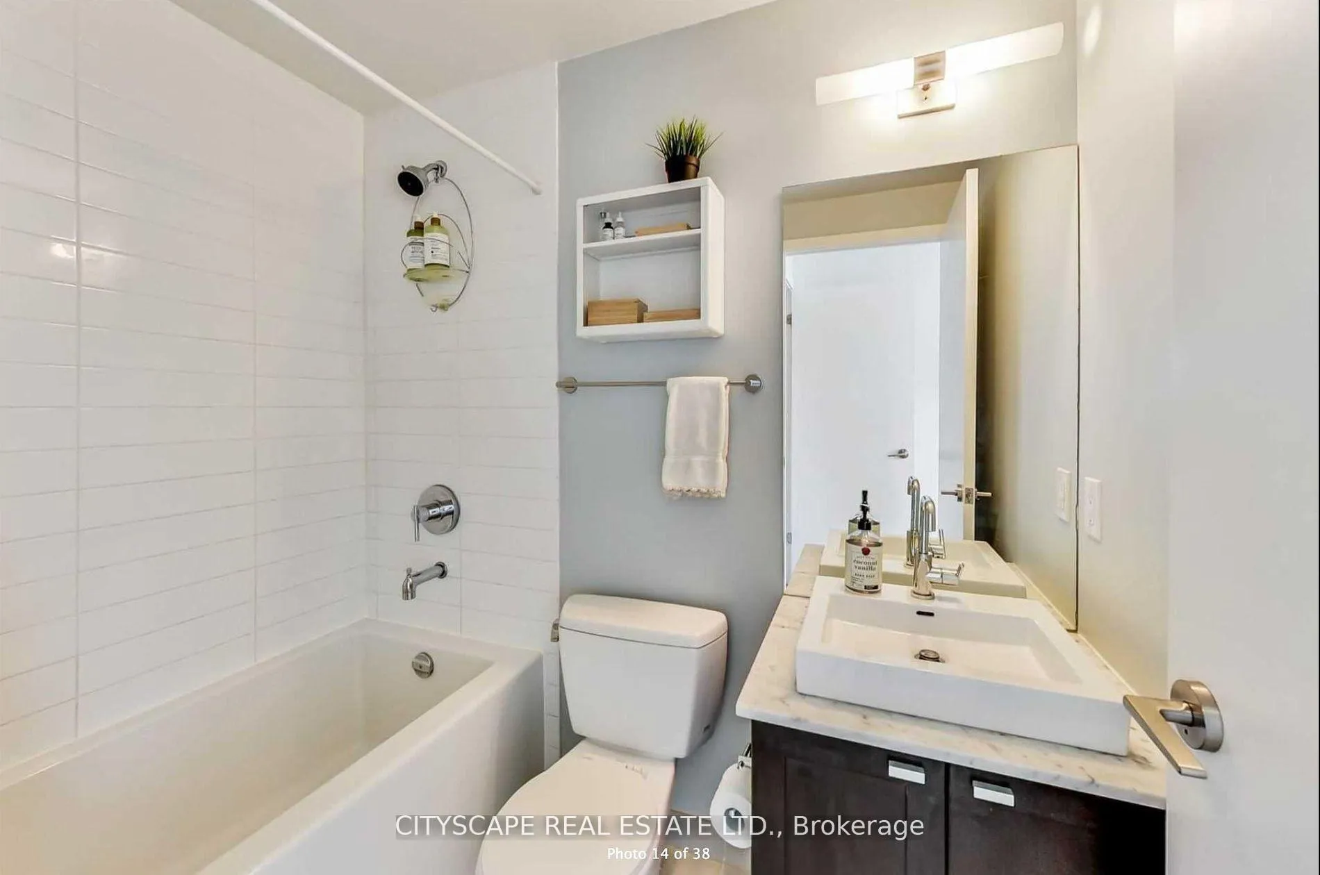 Photo 14 of Unit 310, 105 The Queensway Avenue, Toronto, High Park-Swansea — HOMEH