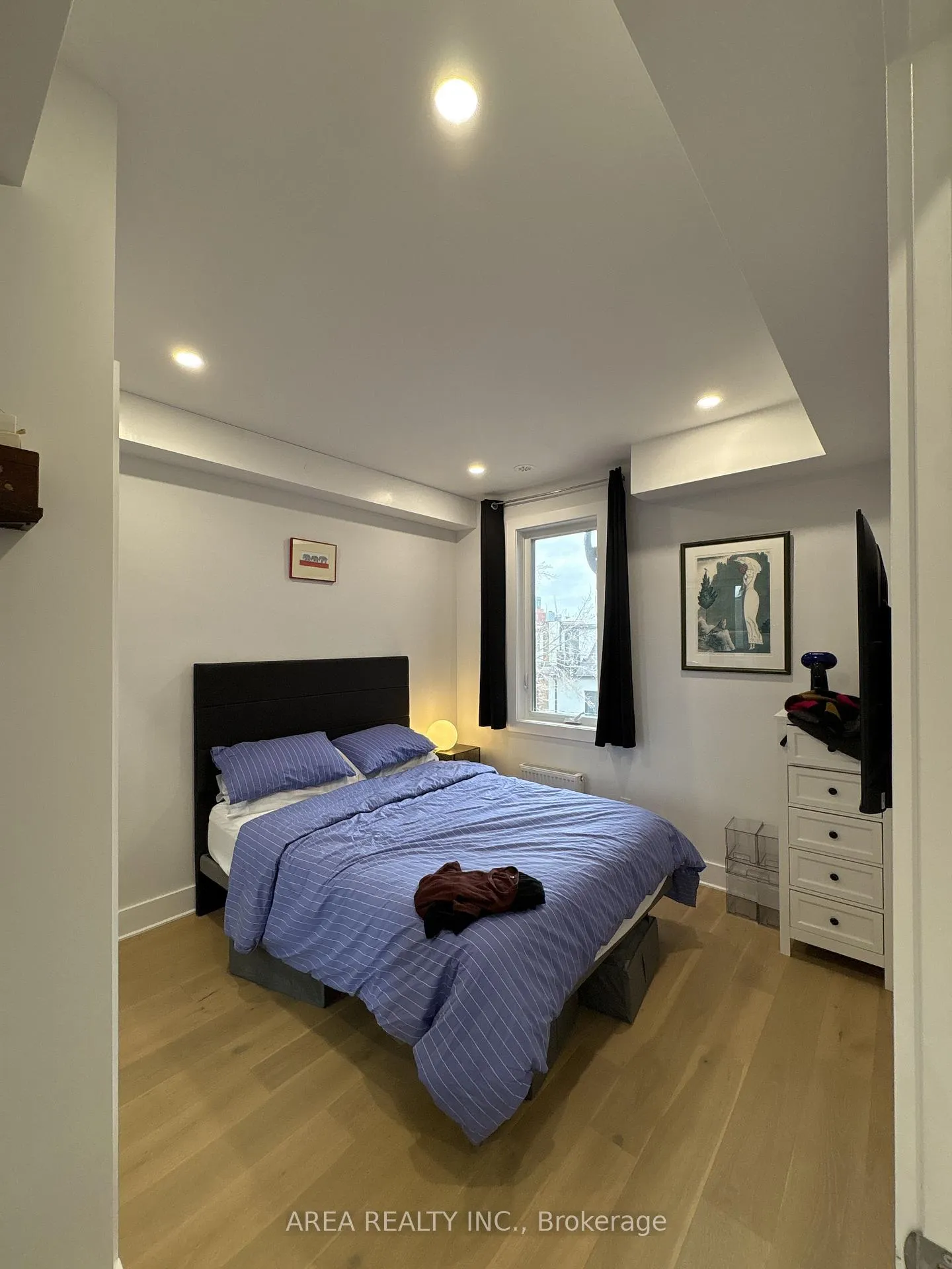 Photo 11 of Unit 3, 619 College Street, Toronto, Palmerston-Little Italy — HOMEH