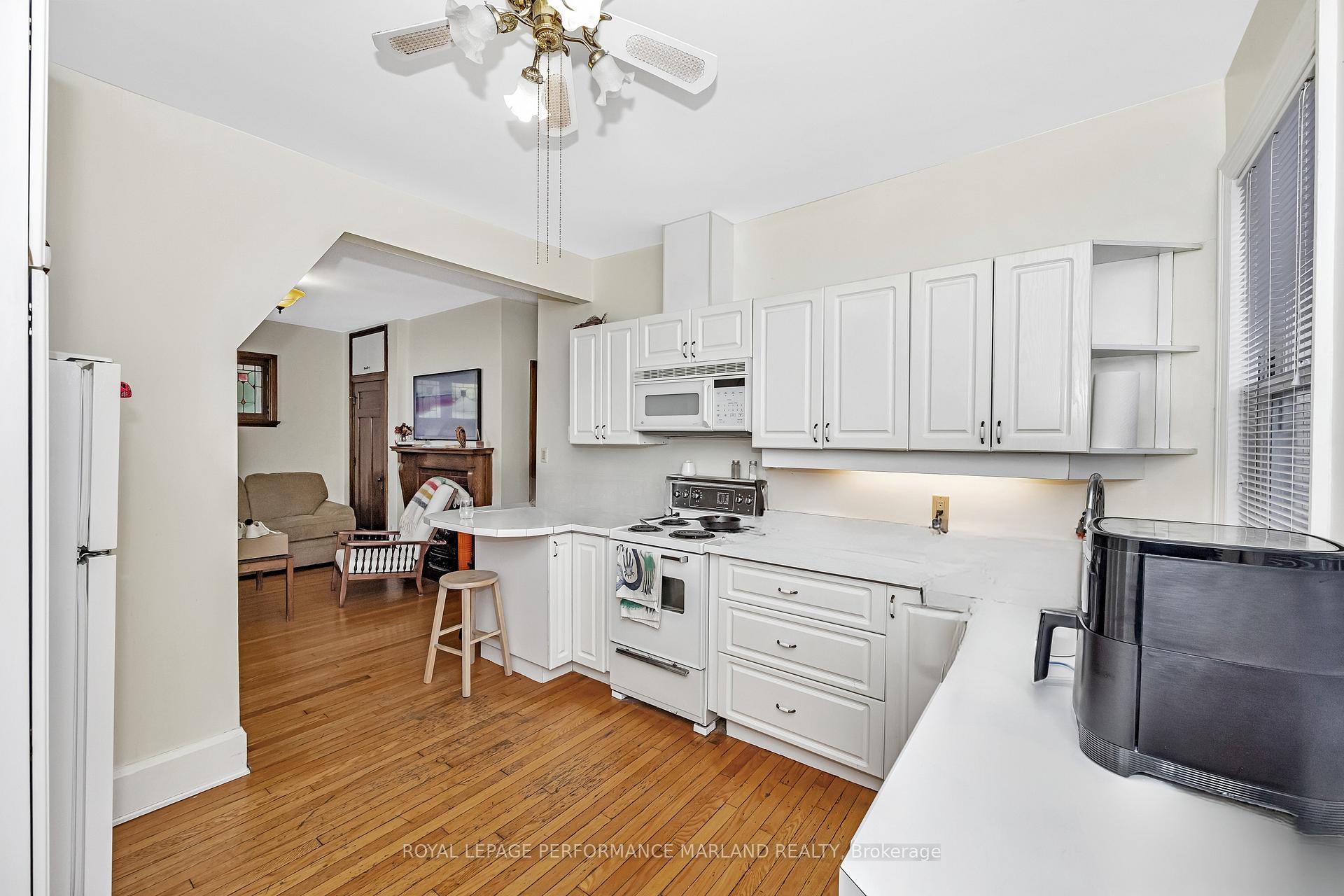 Photo 2 of 15 Regent Street, Ottawa, Glebe — HOMEH