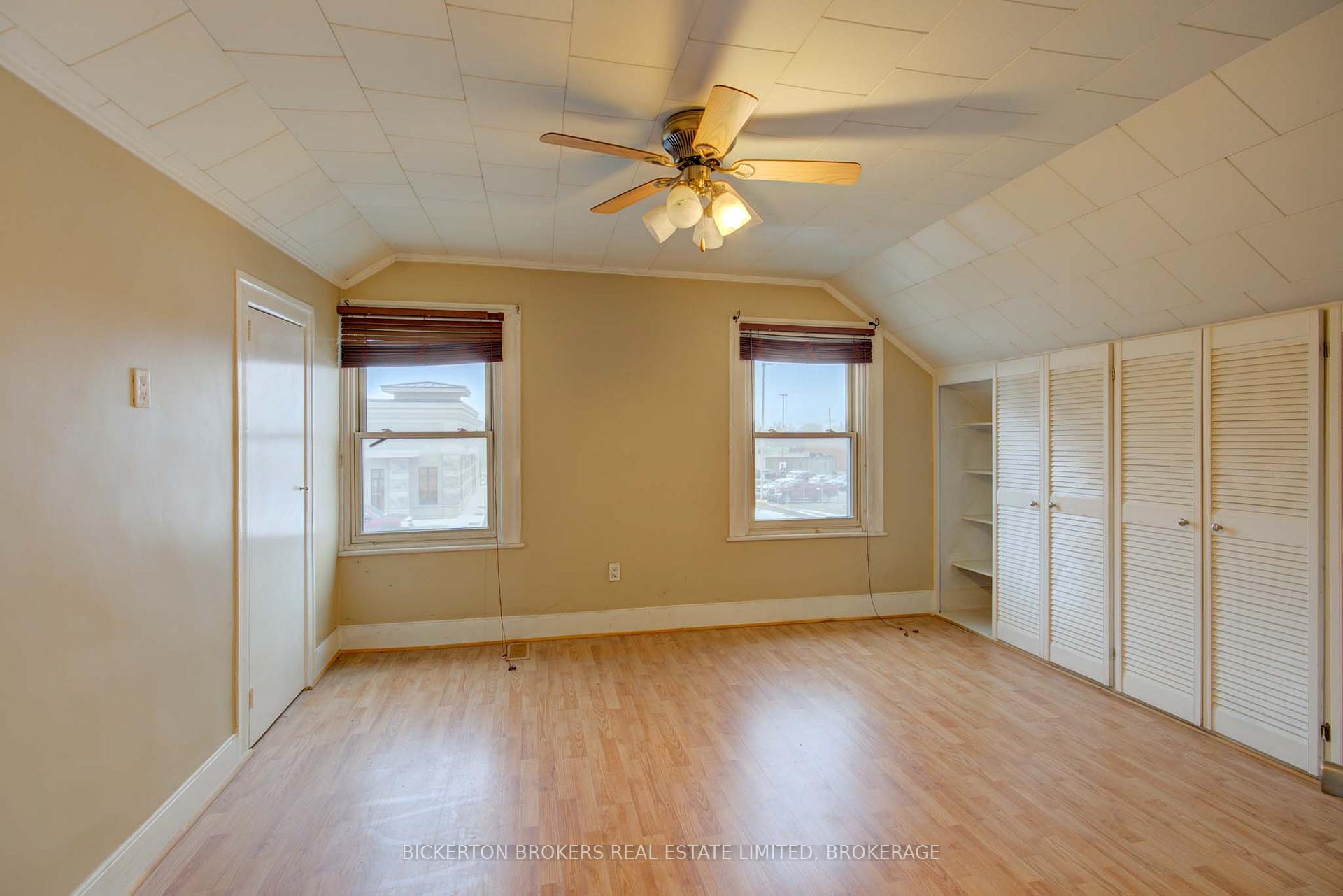 Photo 23 of 344 King Street E, Gananoque — HOMEH