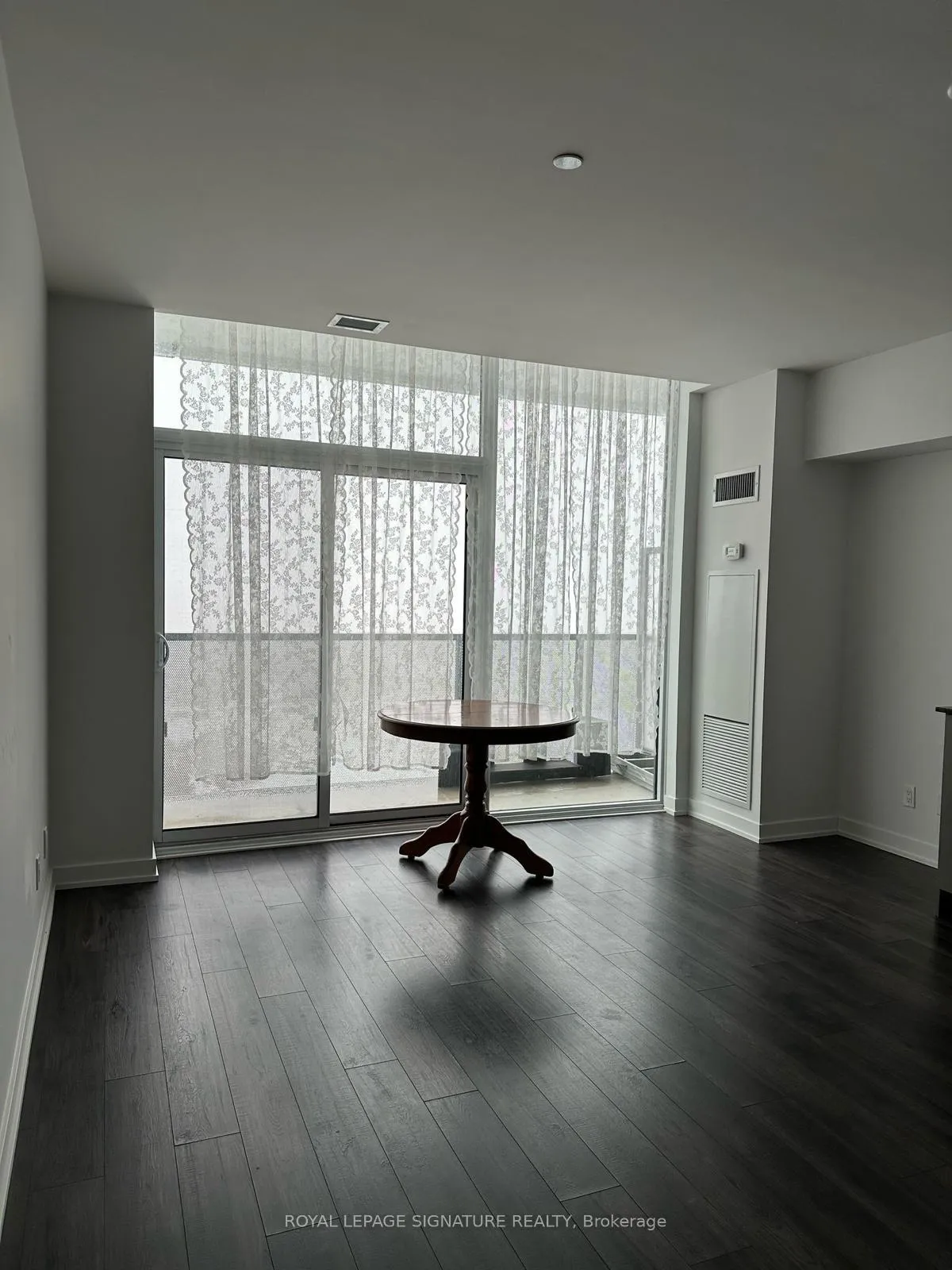 Photo 9 of Unit 1507, 120 Varna Drive, Toronto, Englemount-Lawrence — HOMEH