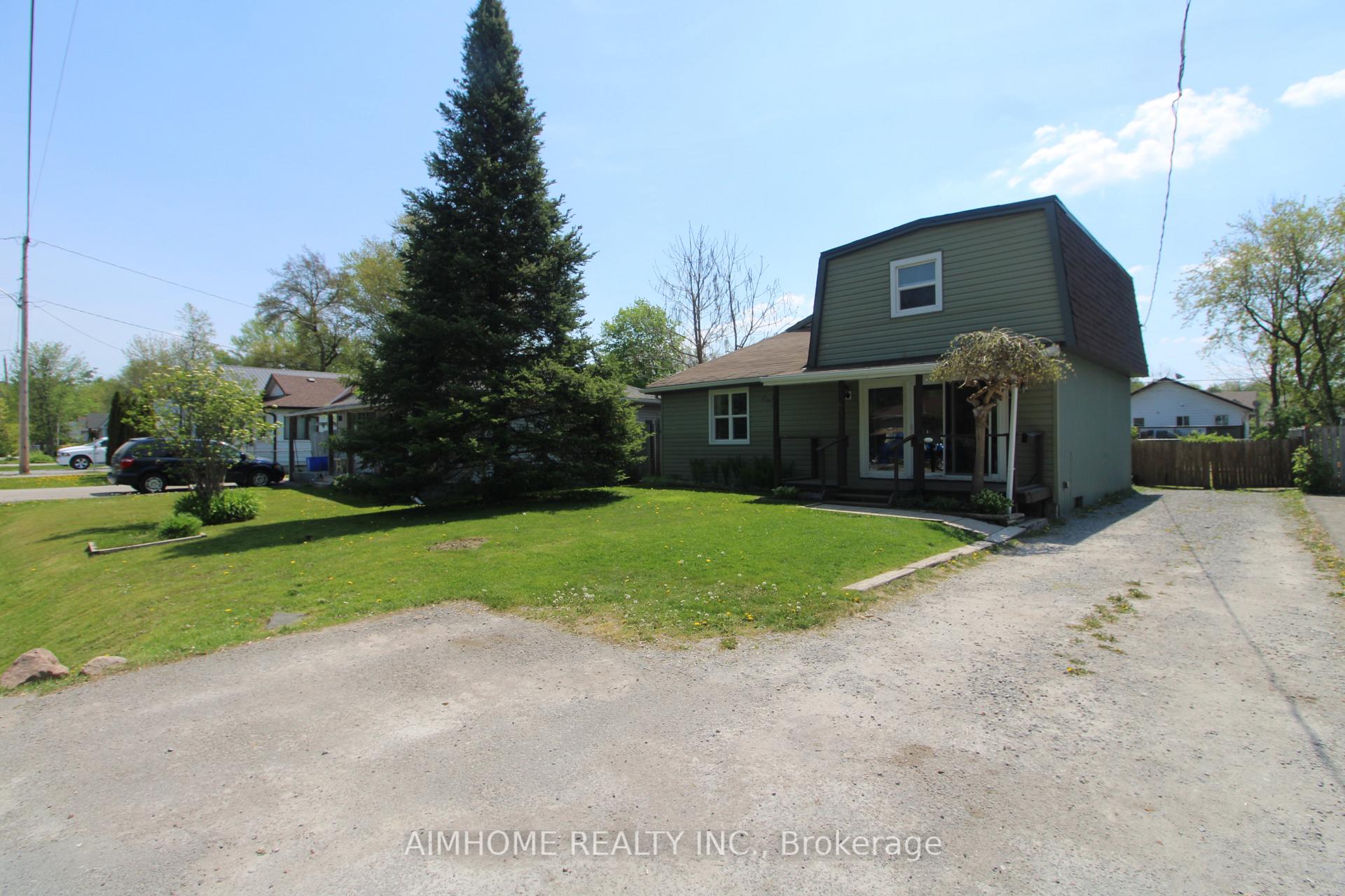 Front of 283 Woodycrest Avenue