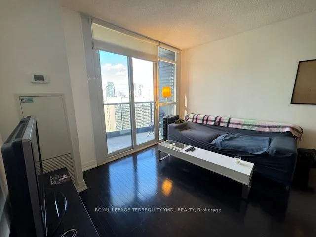 Photo 5 of Unit 2903, 21 Carlton Street, Toronto, Church-Yonge Corridor — HOMEH