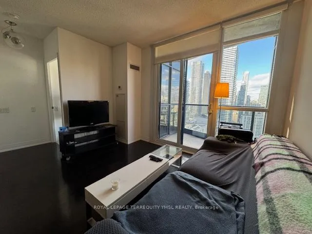 Photo 8 of Unit 2903, 21 Carlton Street, Toronto, Church-Yonge Corridor — HOMEH