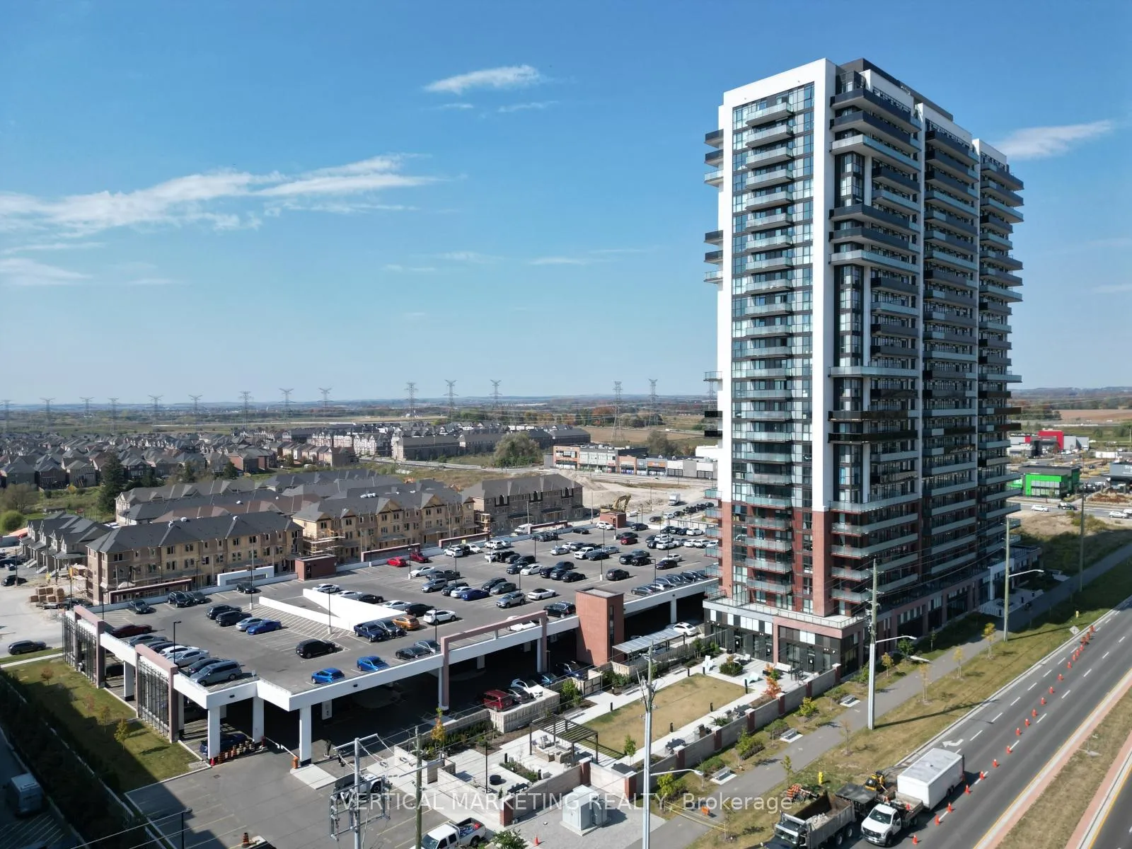 Front of Unit 314, 2550 Simcoe Street N