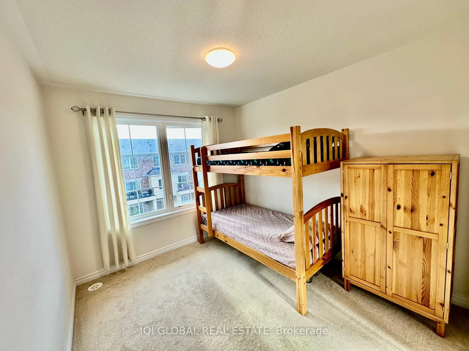 Photo 6 of Unit 08, 475 Beresford Path, Oshawa, Central — HOMEH