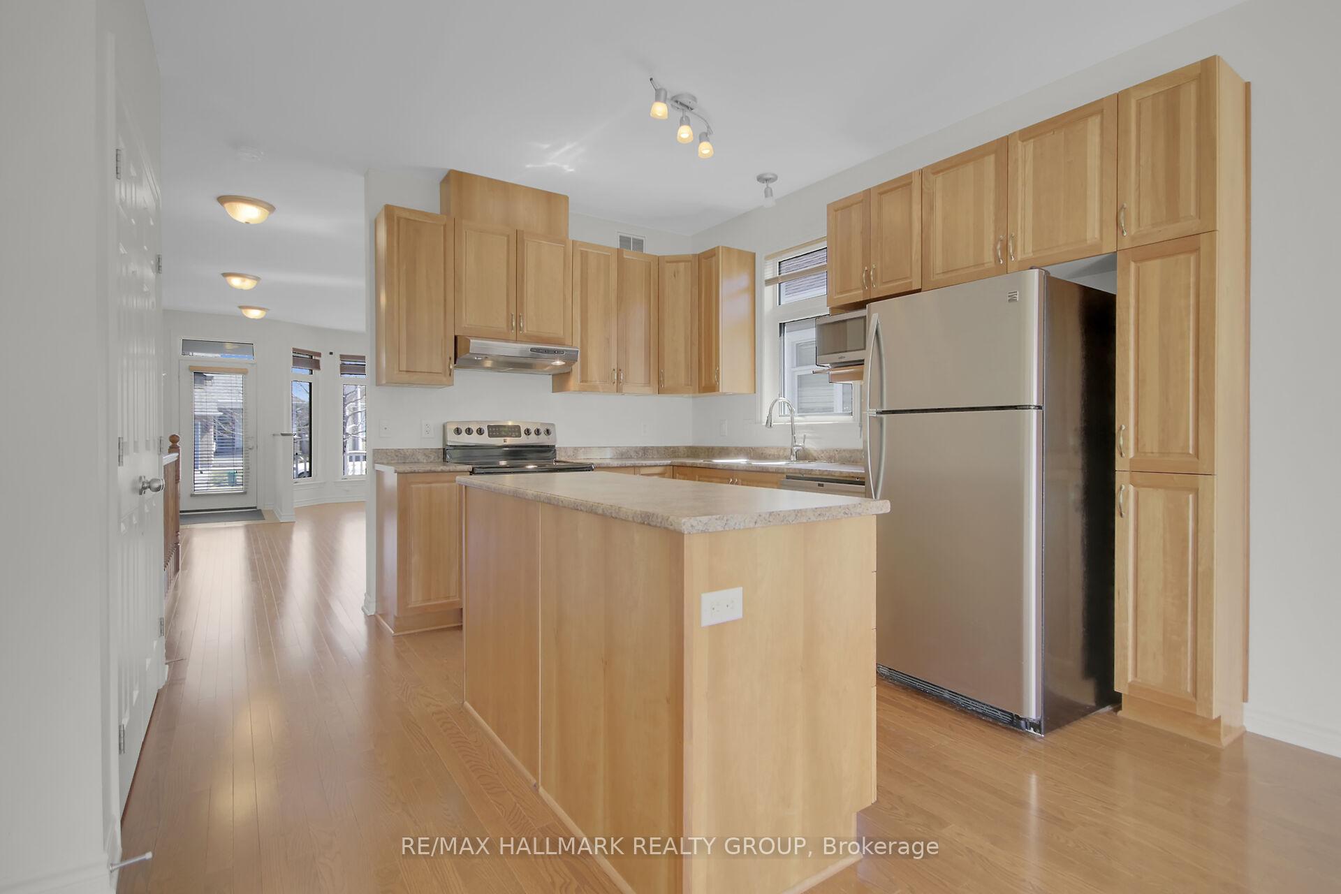 Photo 15 of 255 Bulrush Crescent, Ottawa, Blossom Park/Kemp Park/Findlay Creek — HOMEH