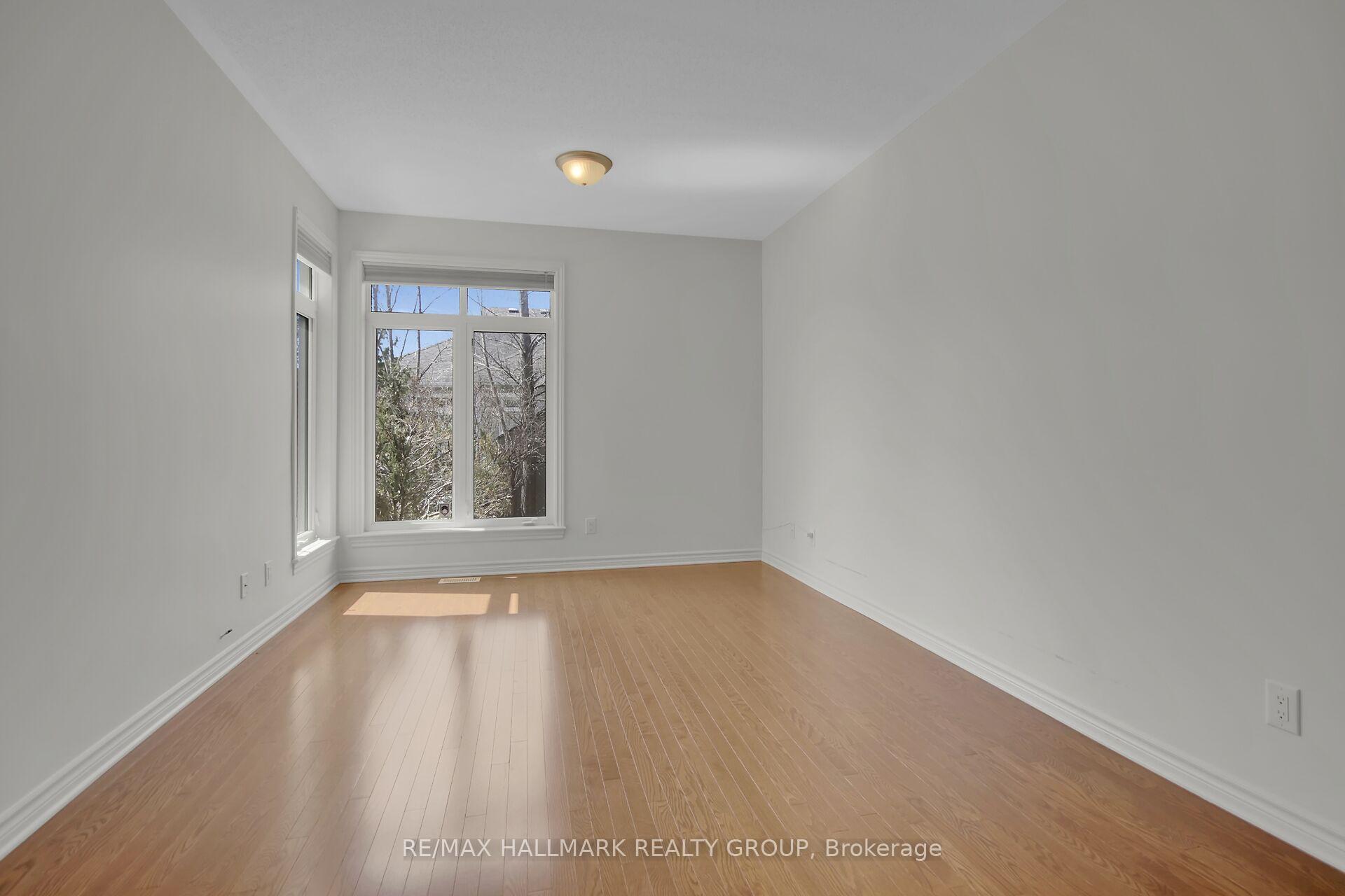 Photo 16 of 255 Bulrush Crescent, Ottawa, Blossom Park/Kemp Park/Findlay Creek — HOMEH