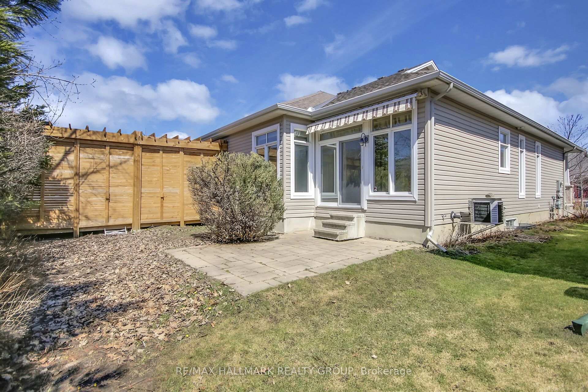 Photo 29 of 255 Bulrush Crescent, Ottawa, Blossom Park/Kemp Park/Findlay Creek — HOMEH