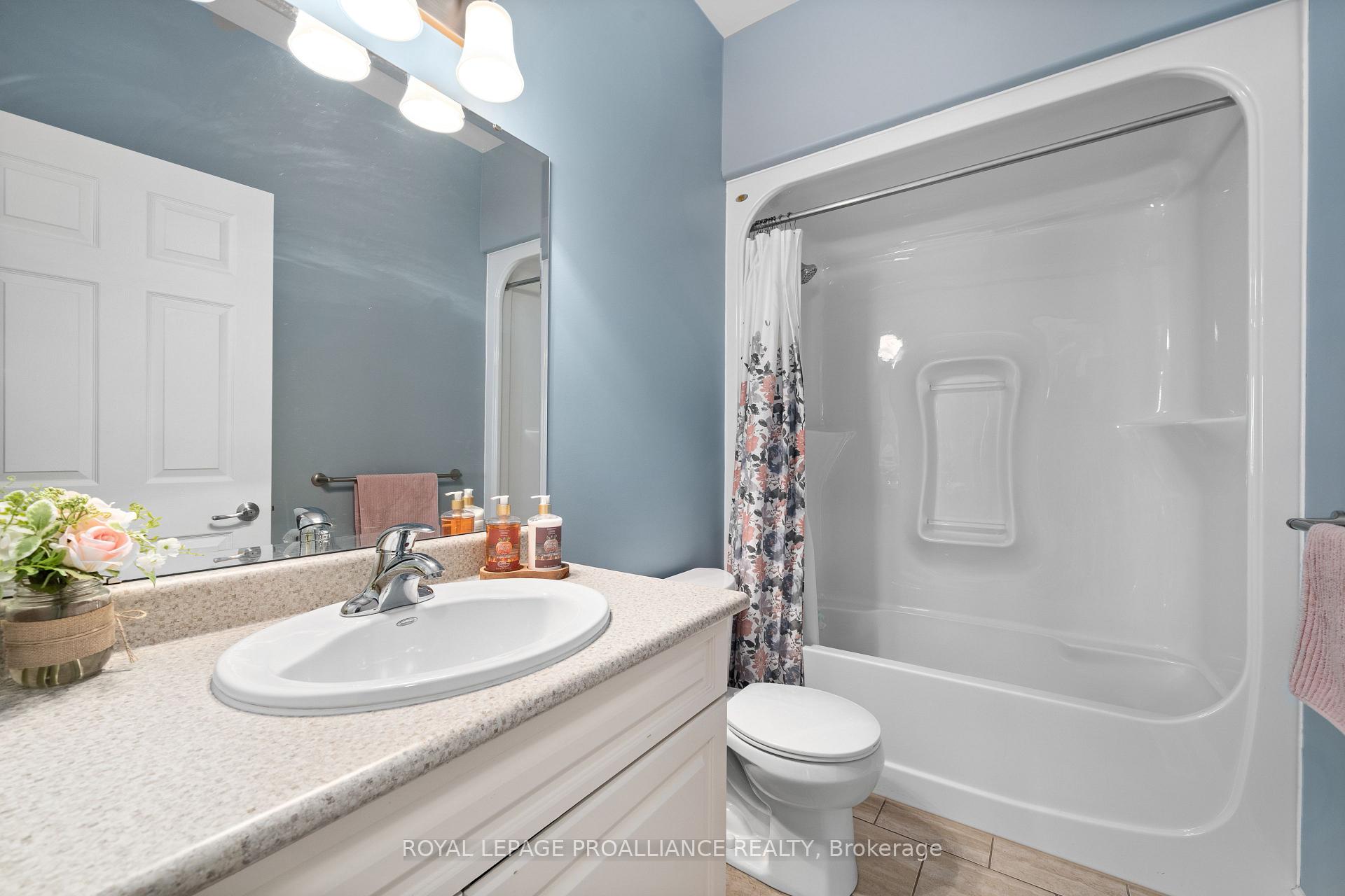 Photo 20 of 24 Hampton Ridge Drive, Belleville, Thurlow Ward — HOMEH