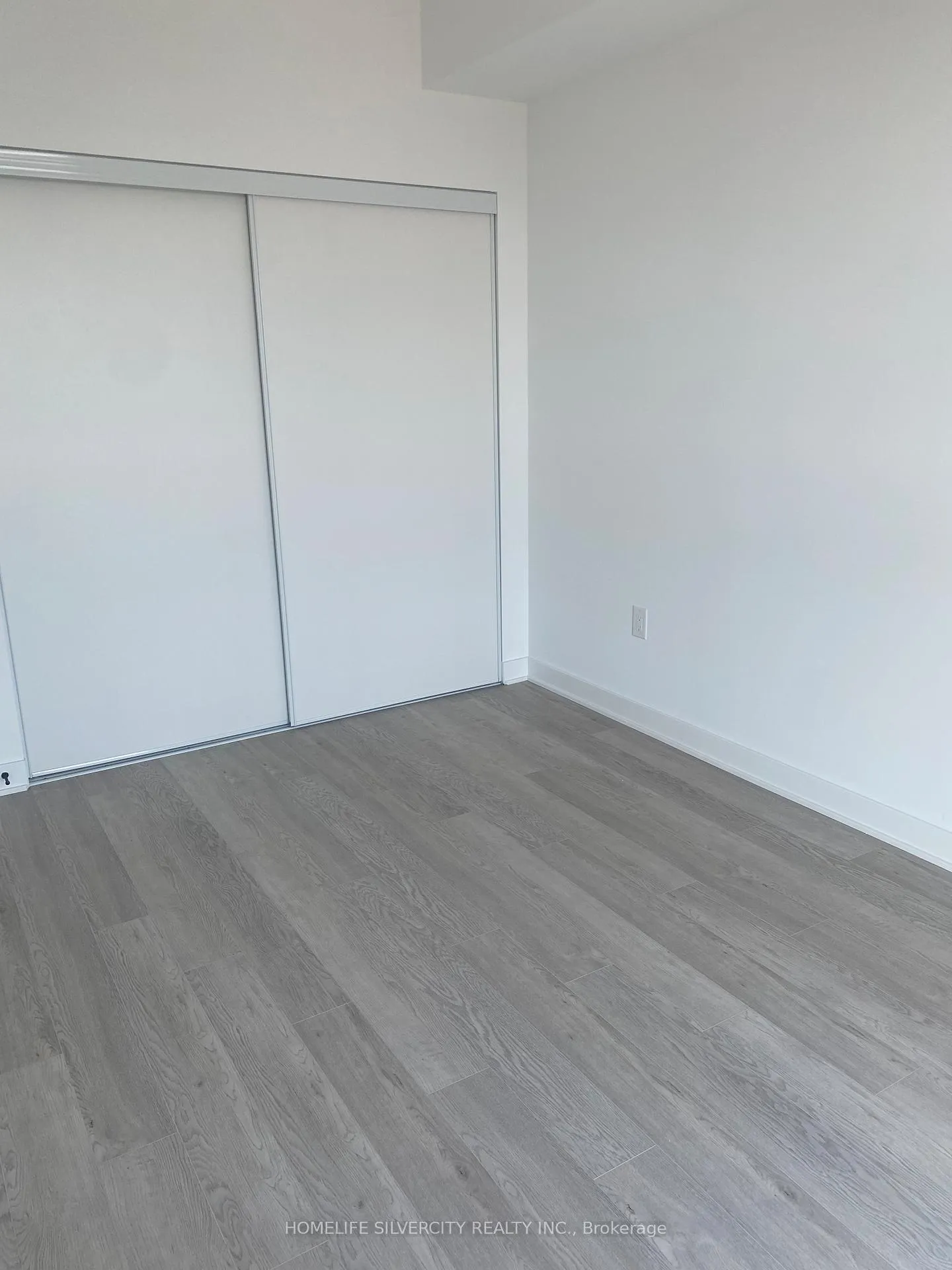 Photo 14 of Unit 908, 2782 Barton Street E, Hamilton, Riverdale — HOMEH