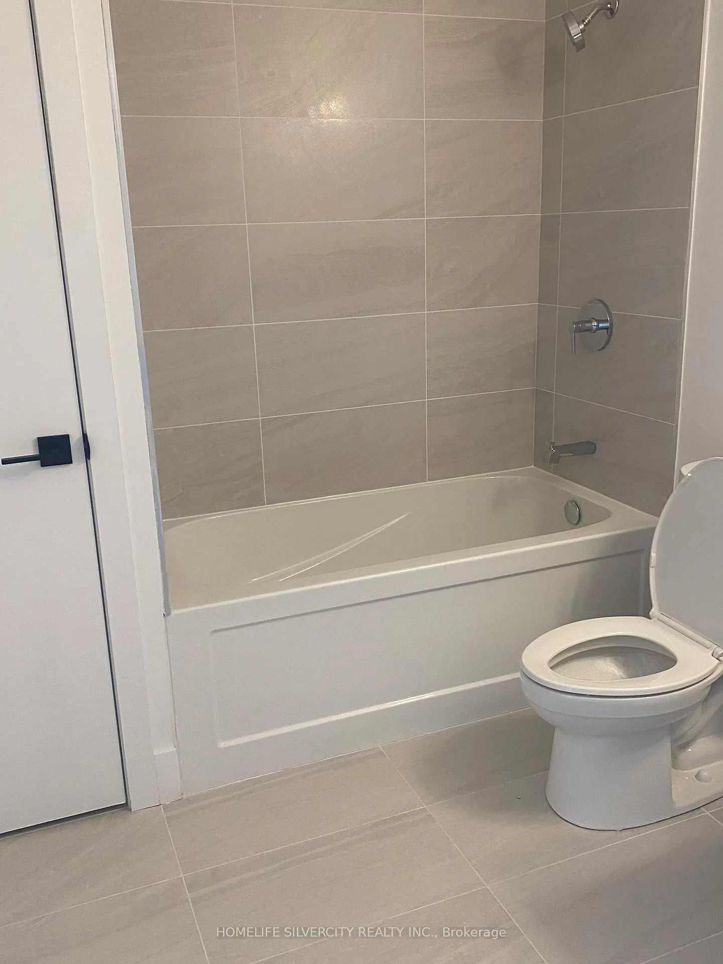 Photo 21 of Unit 908, 2782 Barton Street E, Hamilton, Riverdale — HOMEH