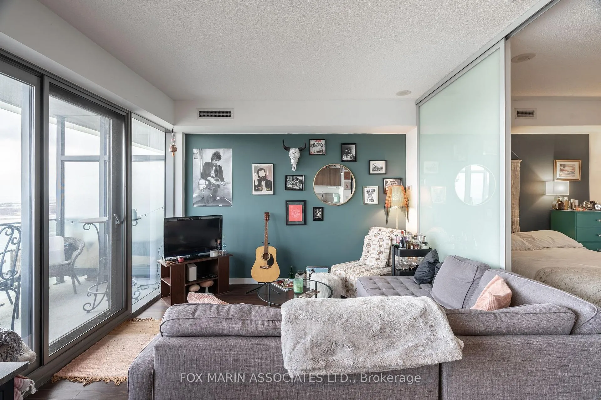 Photo 4 of Unit 2506, 390 Cherry Street, Toronto, Waterfront Communities — HOMEH