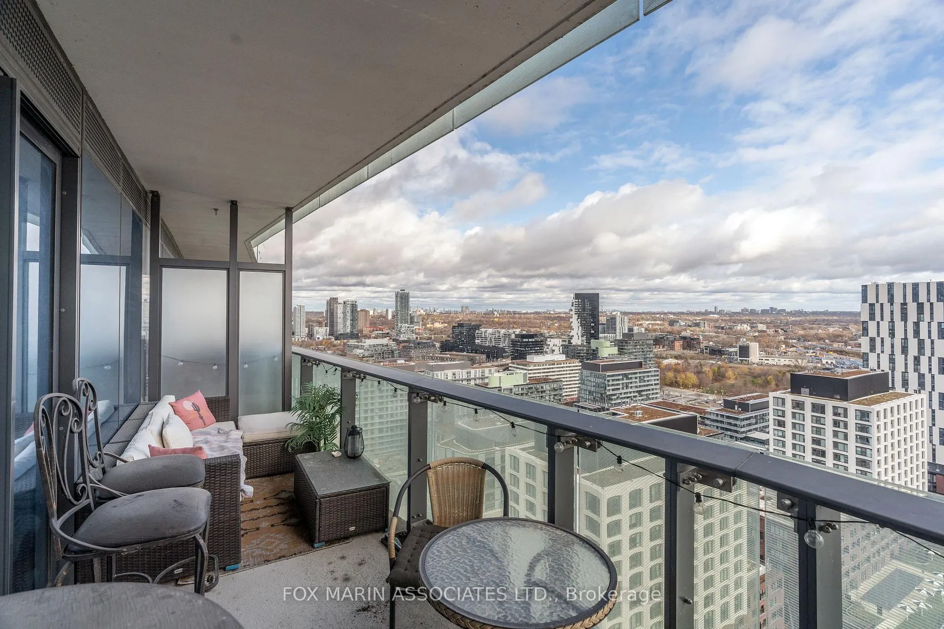 Photo 17 of Unit 2506, 390 Cherry Street, Toronto, Waterfront Communities — HOMEH