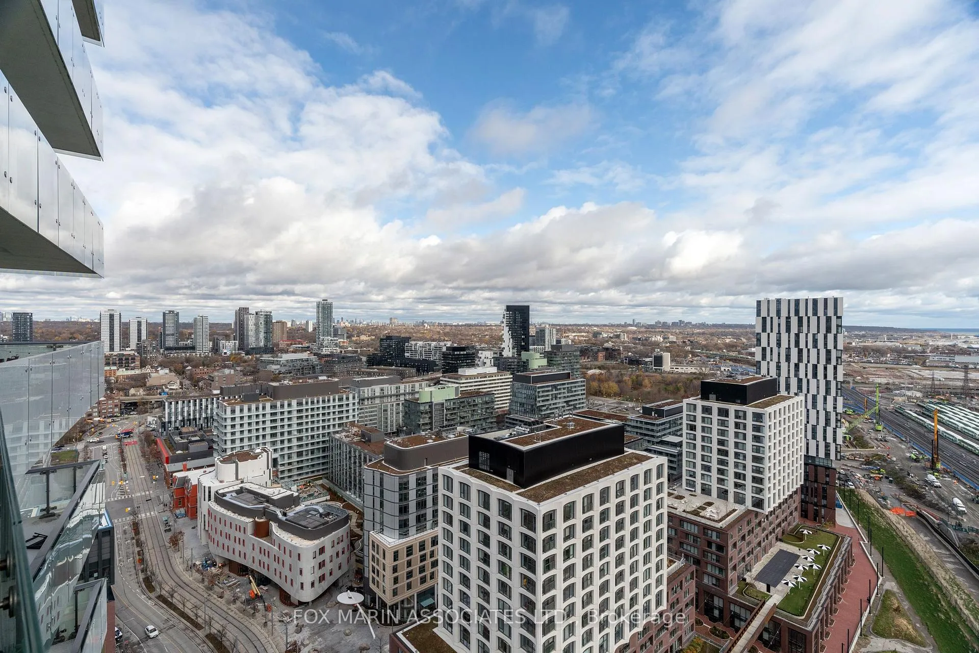 Photo 18 of Unit 2506, 390 Cherry Street, Toronto, Waterfront Communities — HOMEH