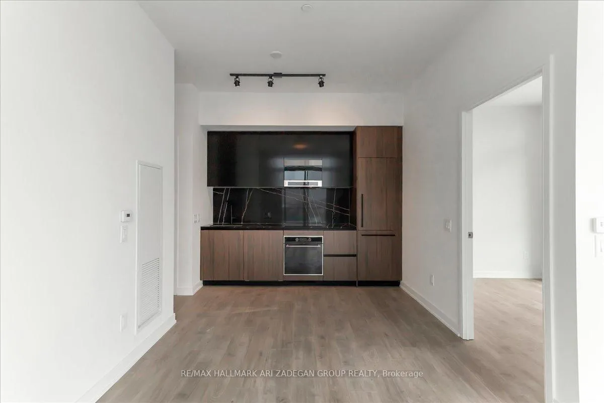 Photo 12 of Unit 905, 425 Front Street E, Toronto, Waterfront Communities — HOMEH
