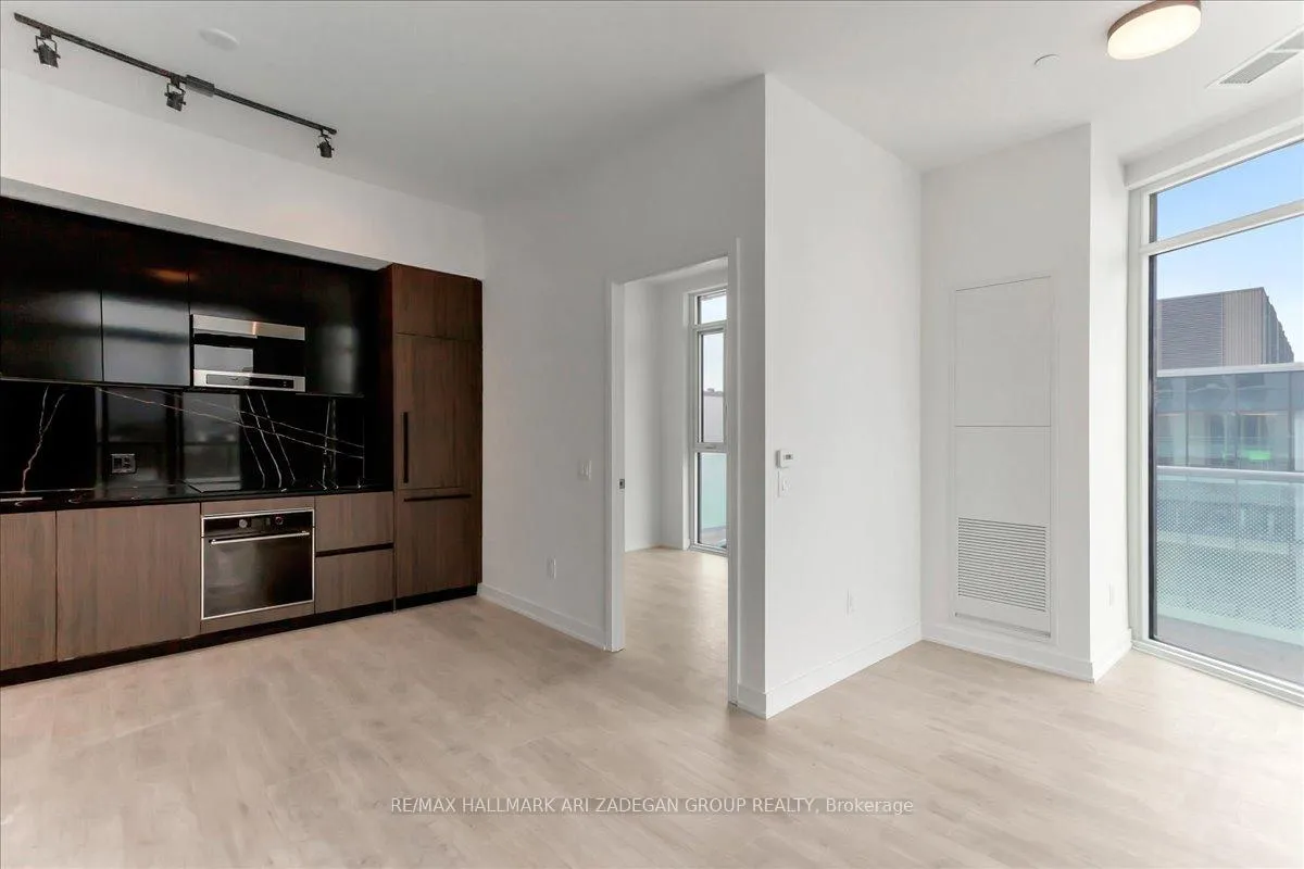 Photo 20 of Unit 905, 425 Front Street E, Toronto, Waterfront Communities — HOMEH