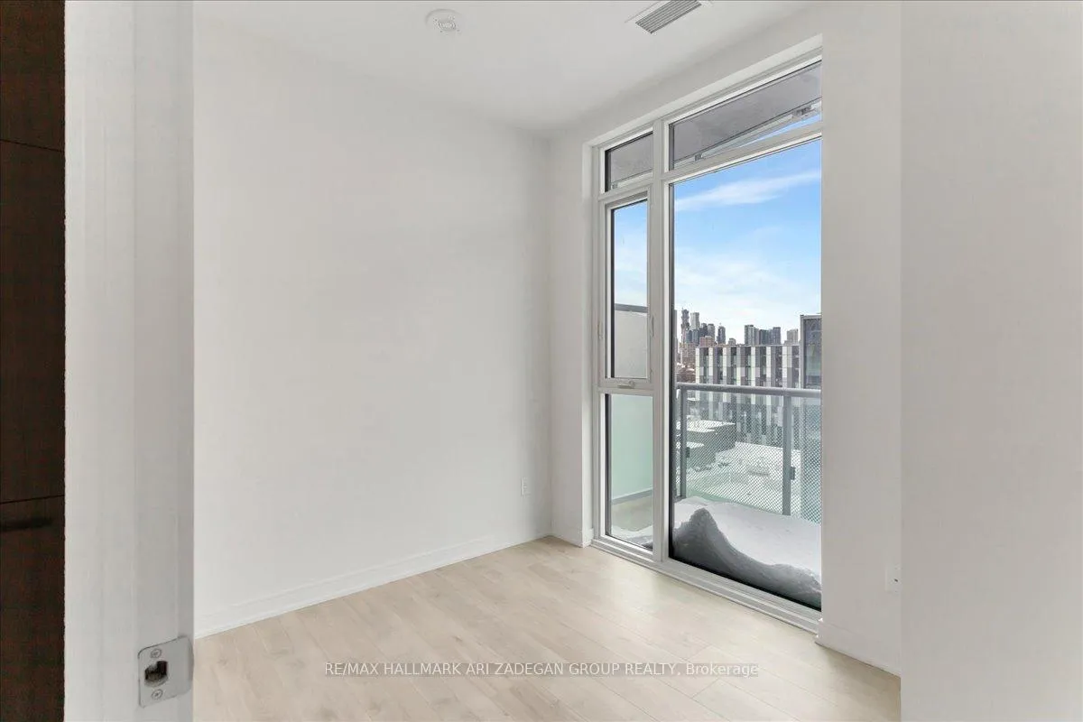 Photo 21 of Unit 905, 425 Front Street E, Toronto, Waterfront Communities — HOMEH