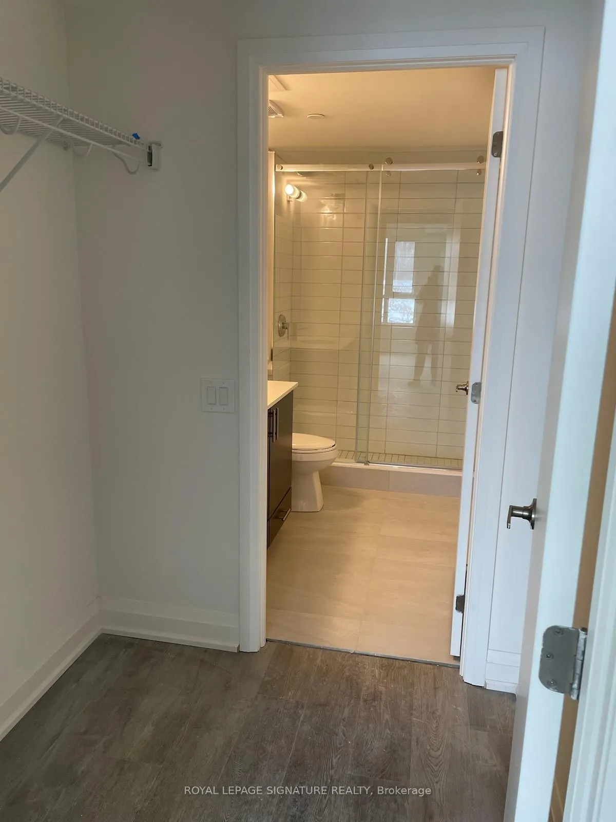 Photo 13 of Unit 511, 58 Lakeside Terrace, Barrie, Little Lake — HOMEH